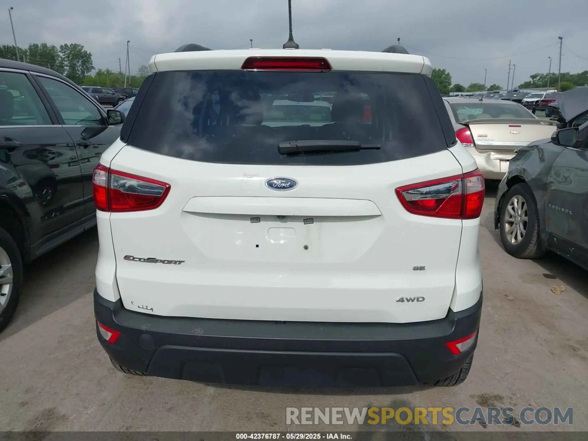 17 Photograph of a damaged car MAJ6S3GL4KC269275 FORD ECOSPORT 2019