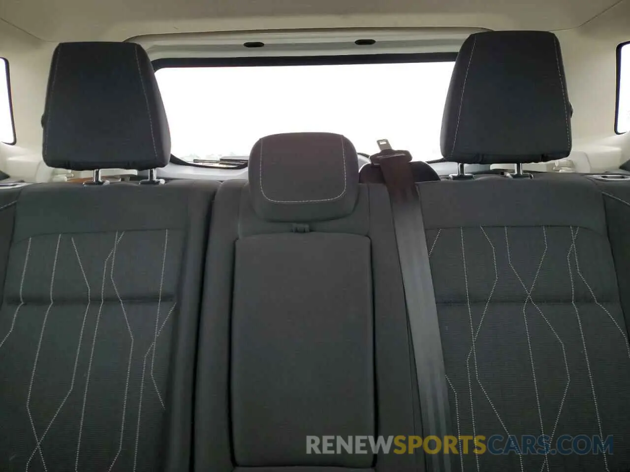 10 Photograph of a damaged car MAJ6S3GL9KC270504 FORD ECOSPORT 2019