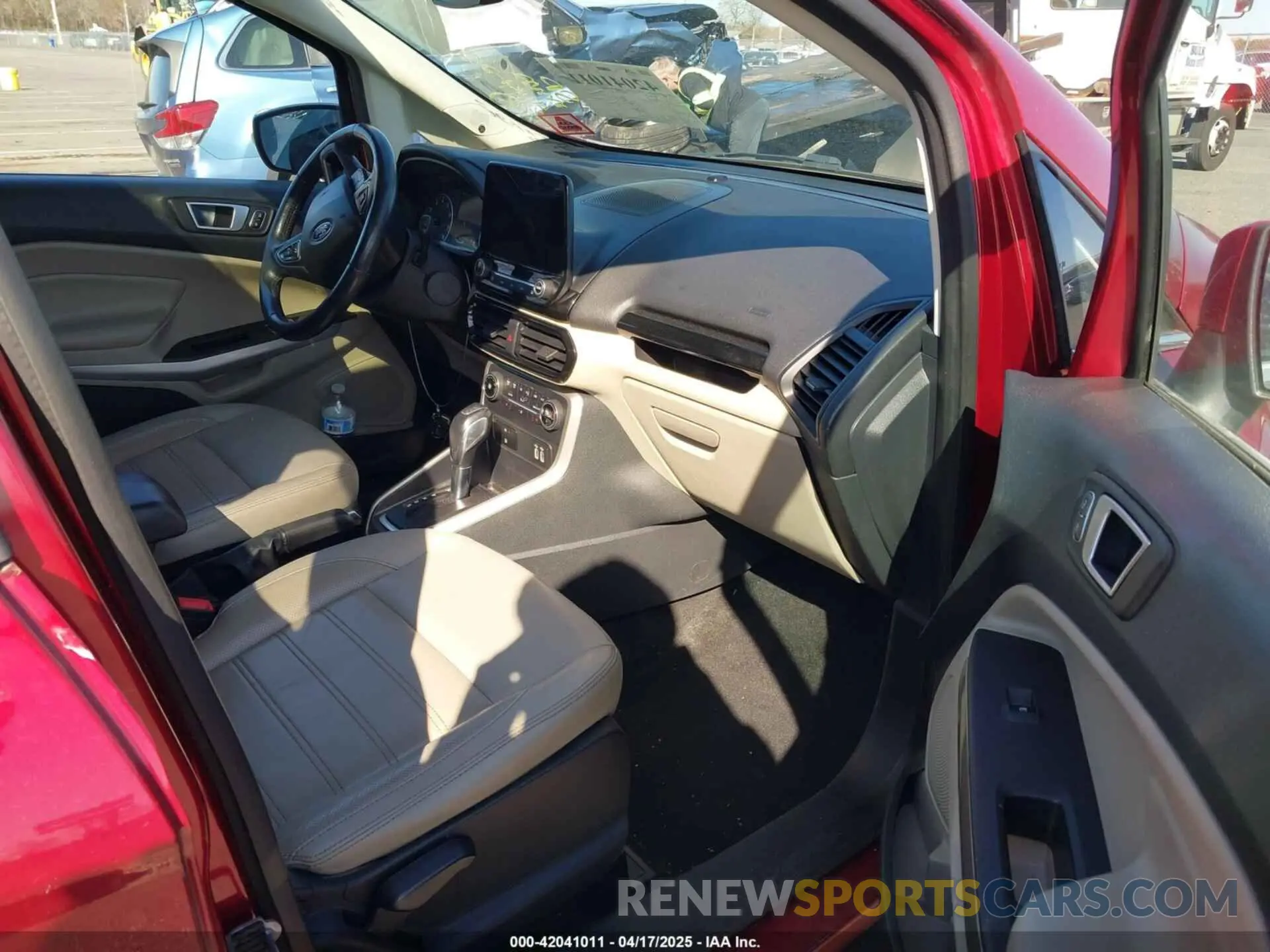 5 Photograph of a damaged car MAJ6S3KL0KC260421 FORD ECOSPORT 2019