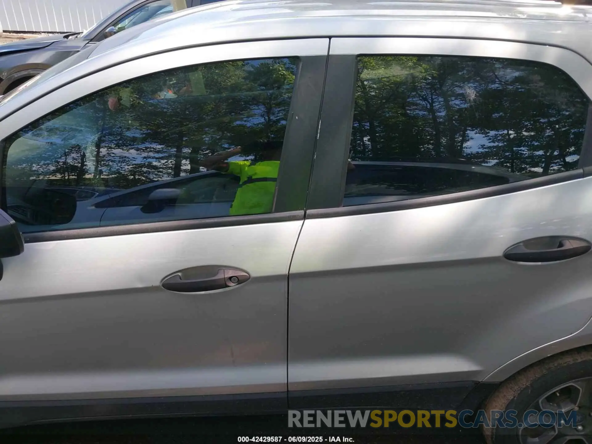 14 Photograph of a damaged car MAJ3S2FE0LC364885 FORD ECOSPORT 2020