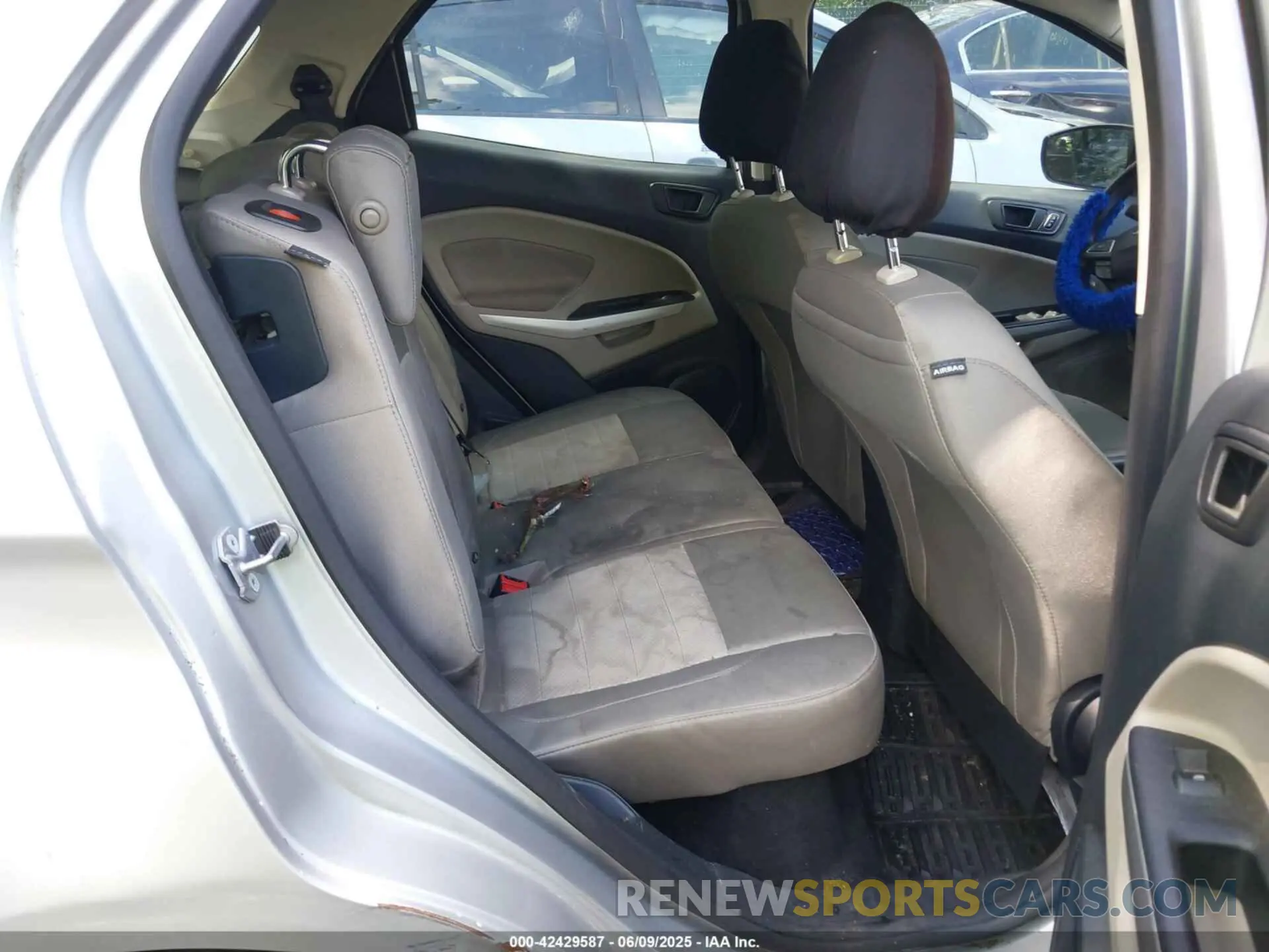 8 Photograph of a damaged car MAJ3S2FE0LC364885 FORD ECOSPORT 2020