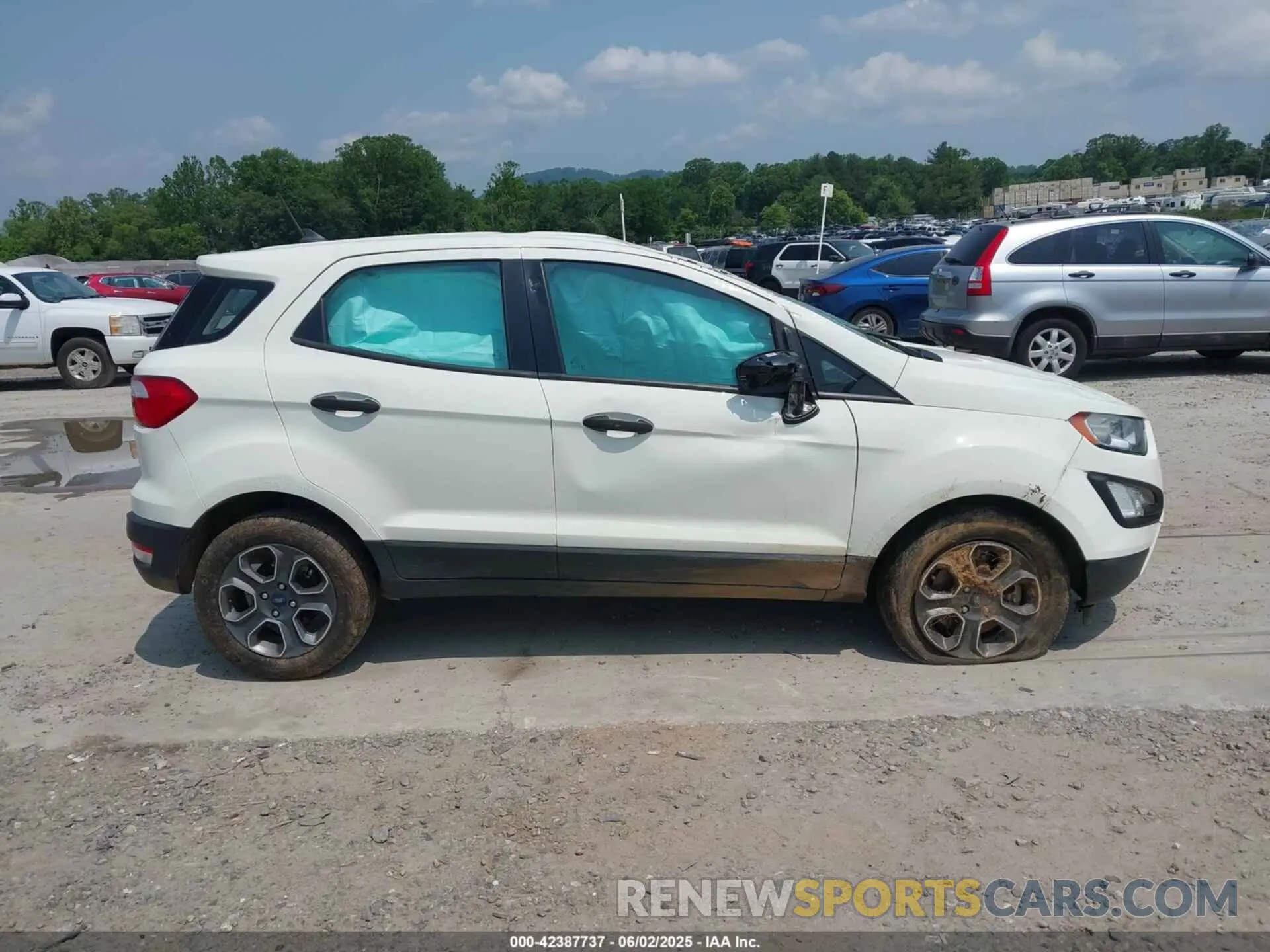 12 Photograph of a damaged car MAJ3S2FEXLC393682 FORD ECOSPORT 2020