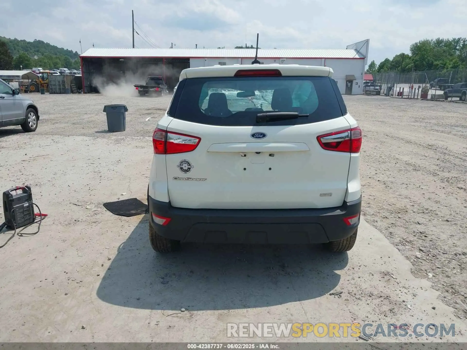15 Photograph of a damaged car MAJ3S2FEXLC393682 FORD ECOSPORT 2020