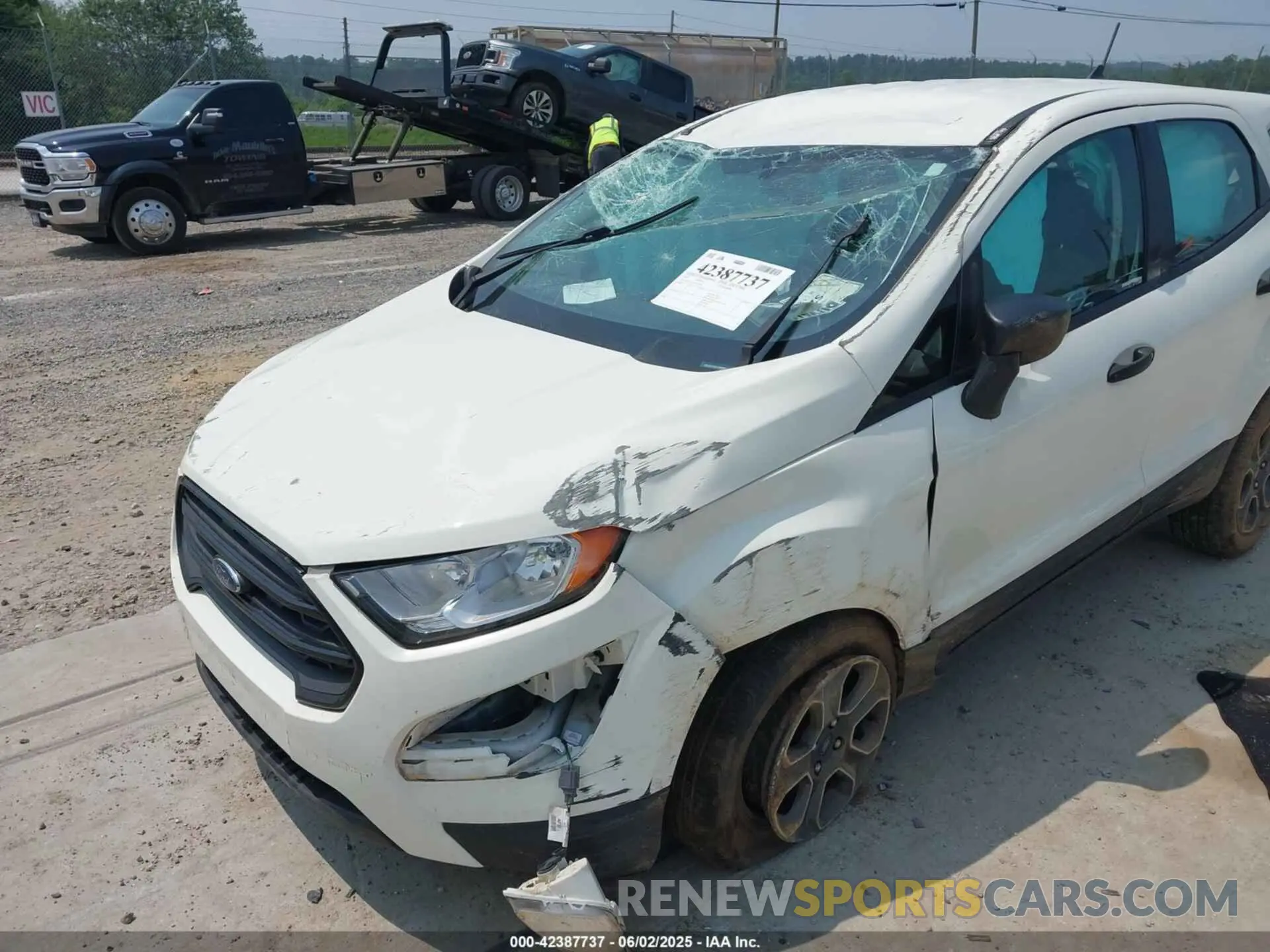 6 Photograph of a damaged car MAJ3S2FEXLC393682 FORD ECOSPORT 2020