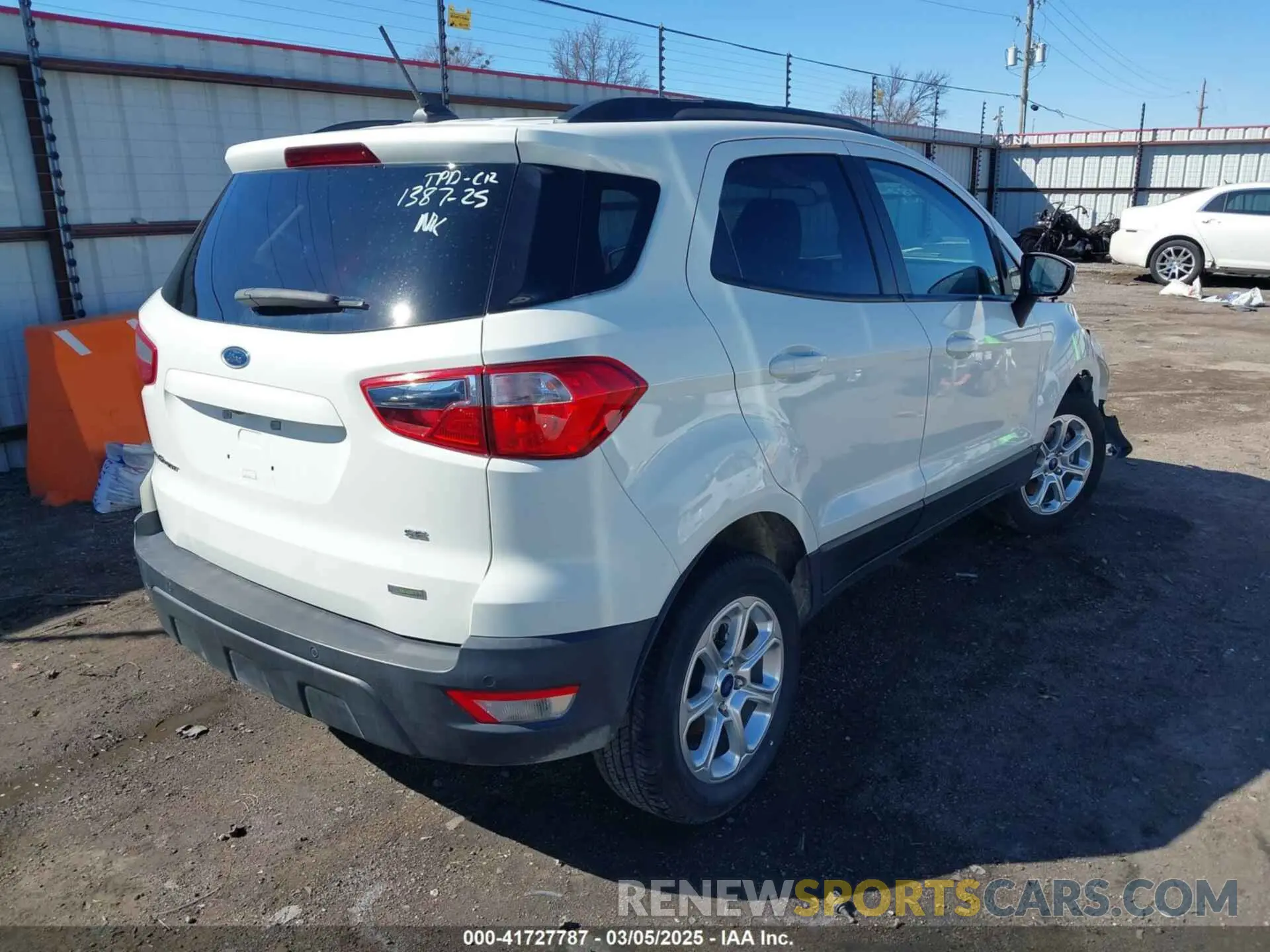 4 Photograph of a damaged car MAJ3S2GE0LC322232 FORD ECOSPORT 2020