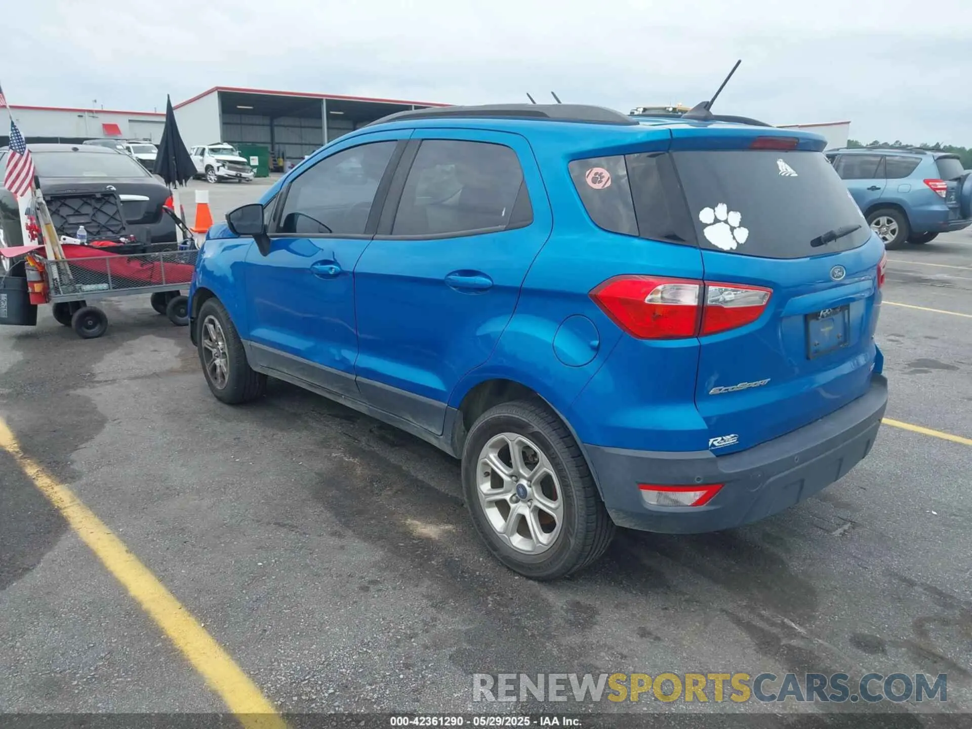 3 Photograph of a damaged car MAJ3S2GE2LC330185 FORD ECOSPORT 2020