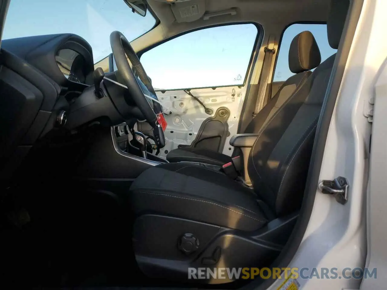 7 Photograph of a damaged car MAJ3S2GE2LC339520 FORD ECOSPORT 2020