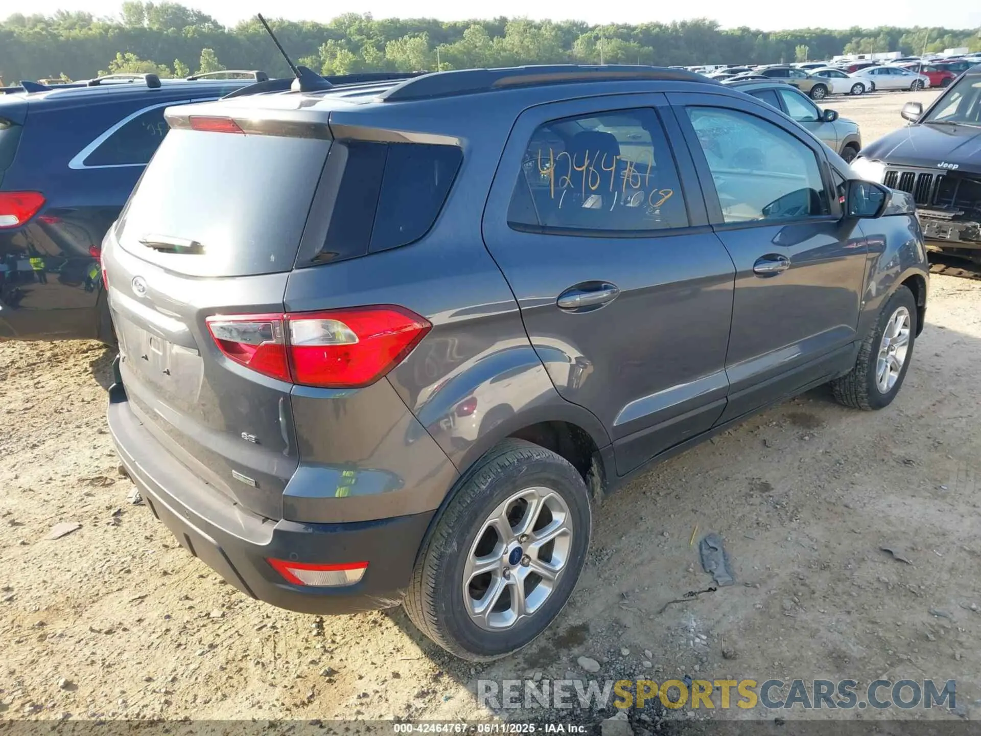 4 Photograph of a damaged car MAJ3S2GE5LC312733 FORD ECOSPORT 2020