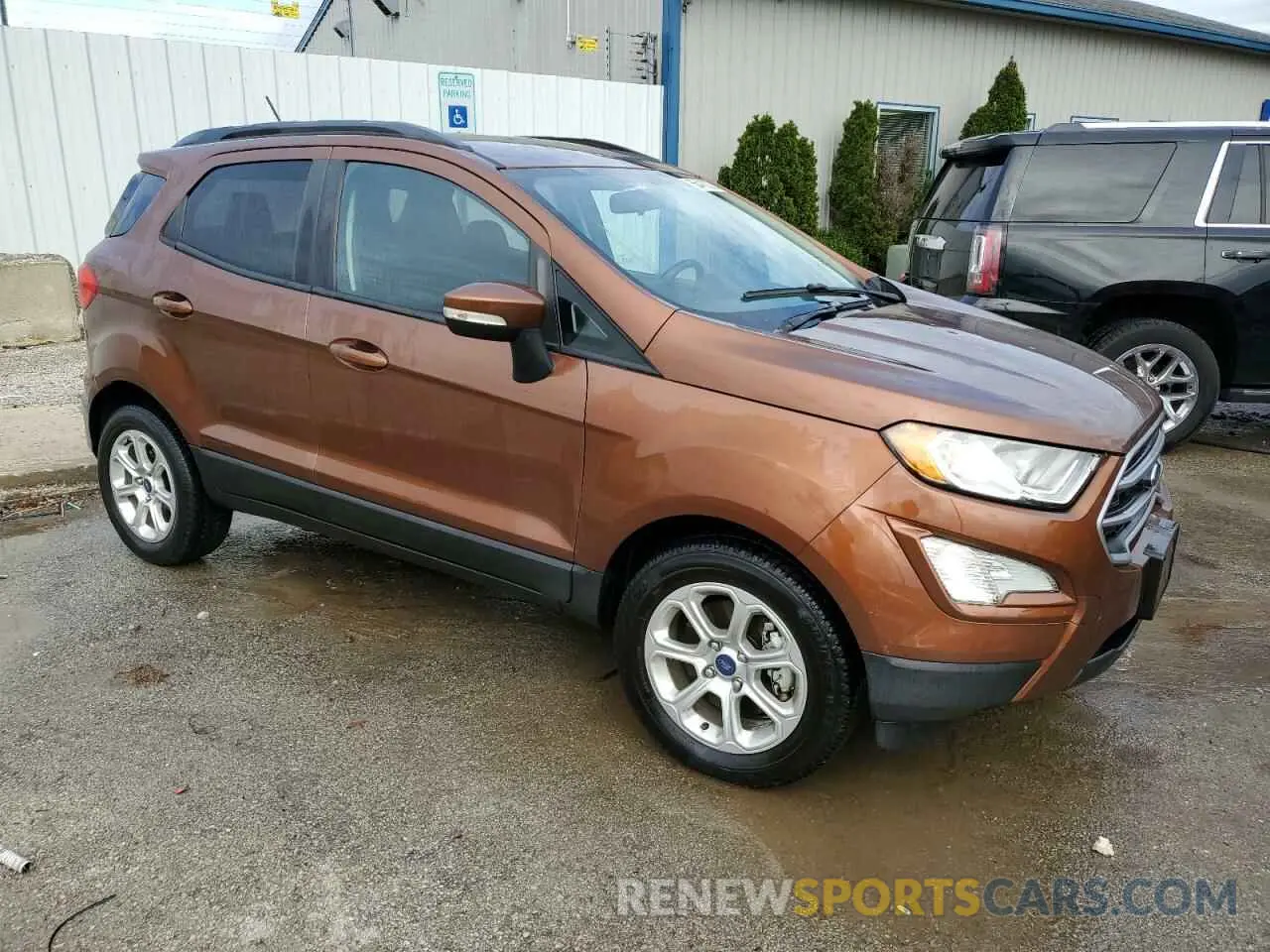 4 Photograph of a damaged car MAJ3S2GE6LC319870 FORD ECOSPORT 2020