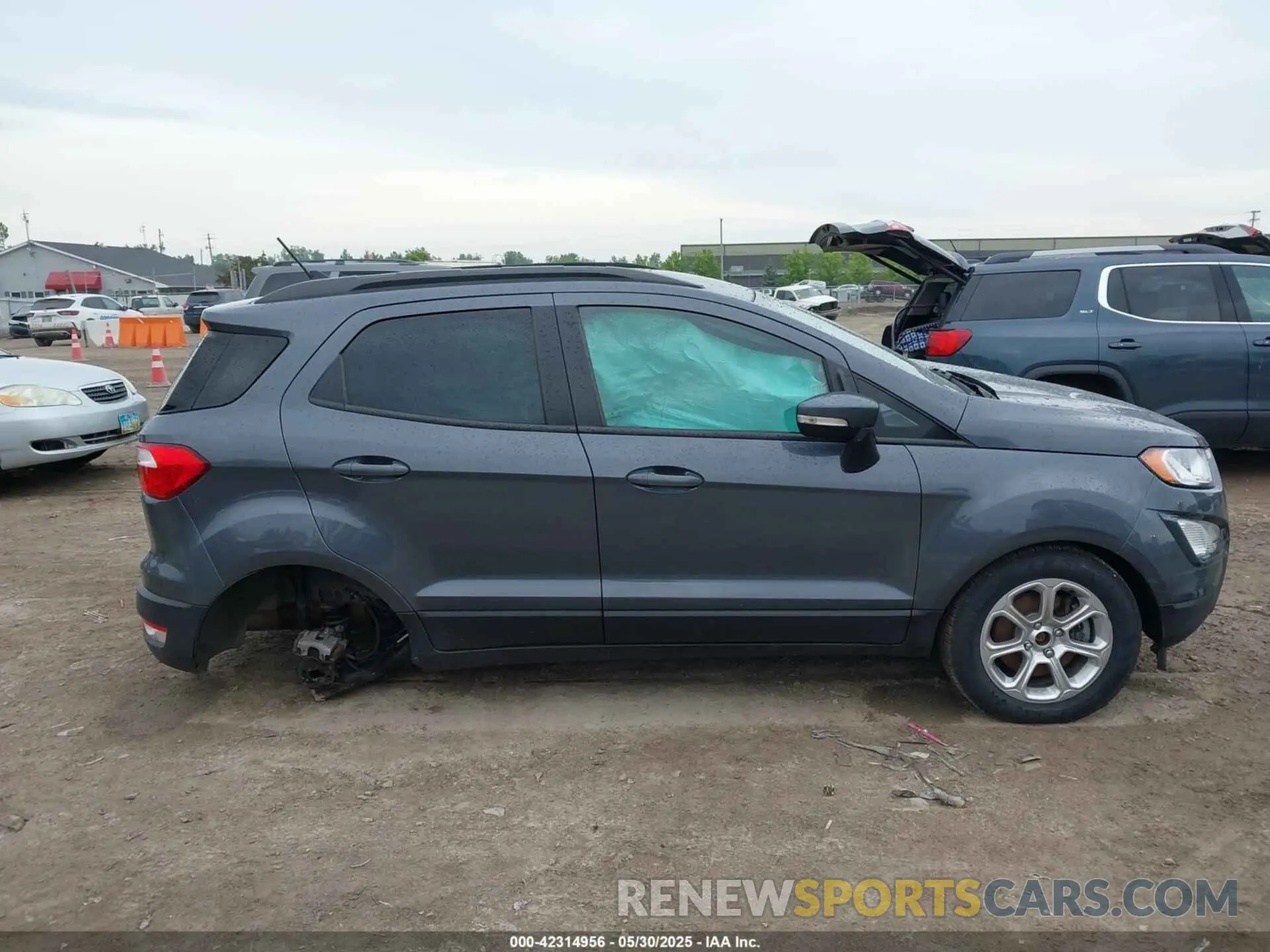 13 Photograph of a damaged car MAJ3S2GE7LC312863 FORD ECOSPORT 2020
