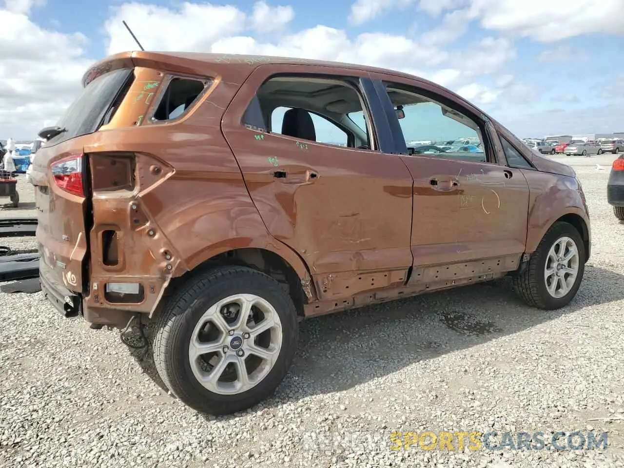 3 Photograph of a damaged car MAJ3S2GE7LC341280 FORD ECOSPORT 2020