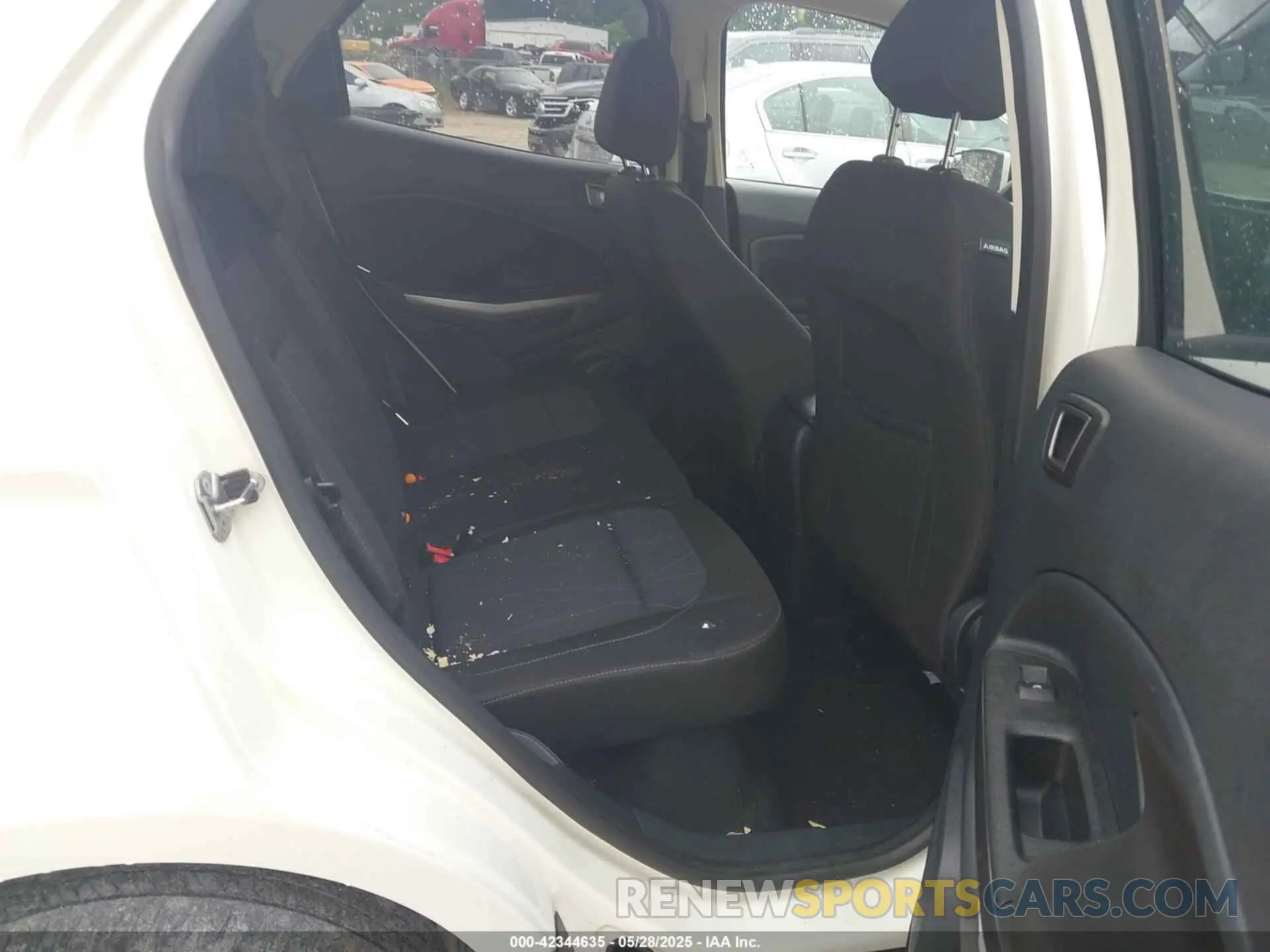 8 Photograph of a damaged car MAJ3S2GE9LC328210 FORD ECOSPORT 2020