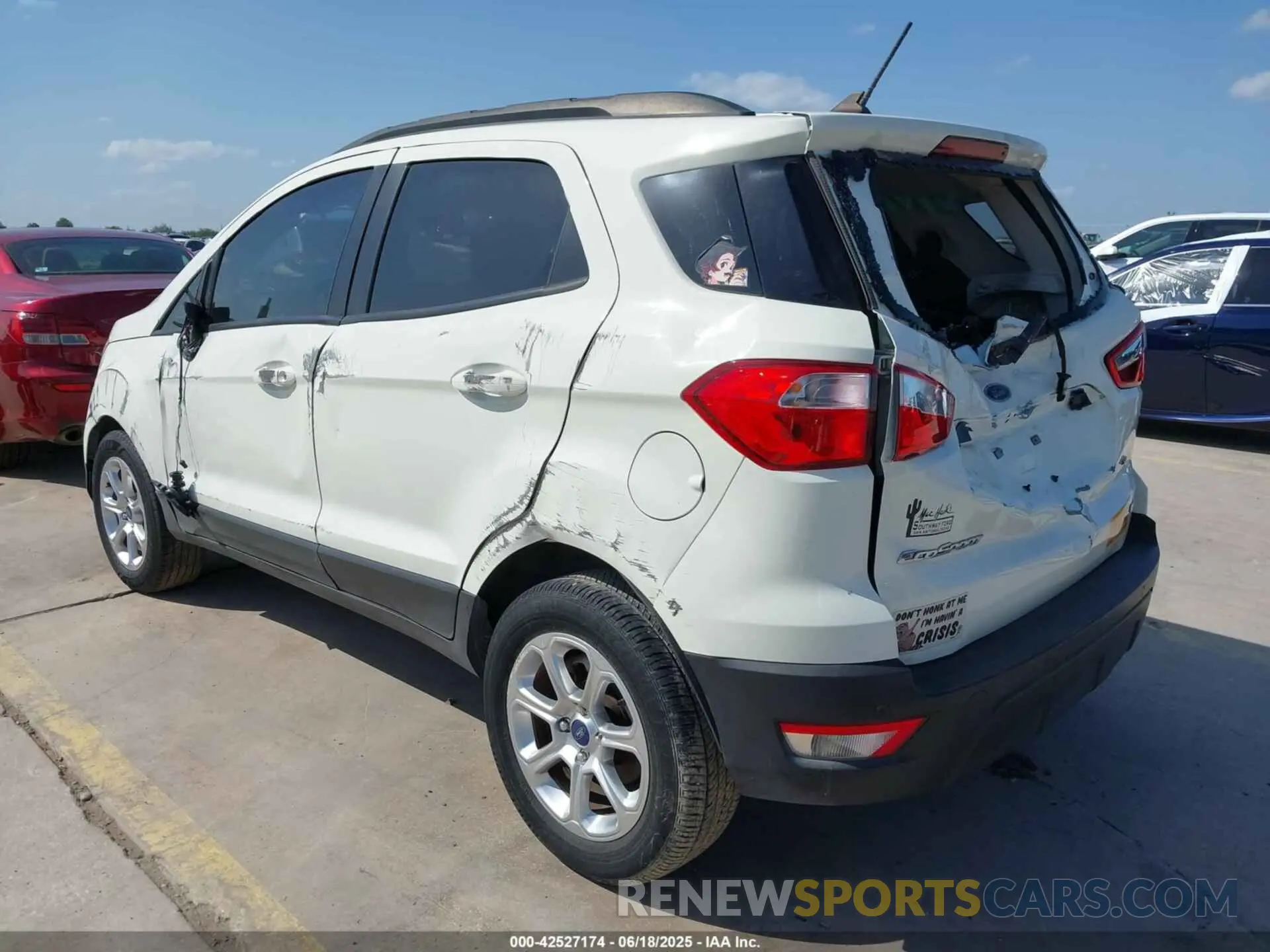 3 Photograph of a damaged car MAJ3S2GE9LC384907 FORD ECOSPORT 2020