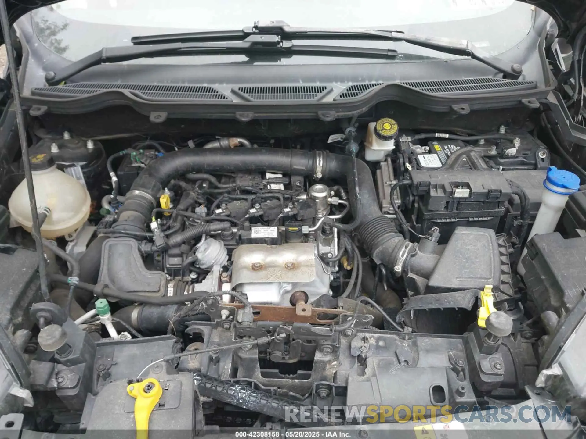 10 Photograph of a damaged car MAJ3S2KE4LC345827 FORD ECOSPORT 2020
