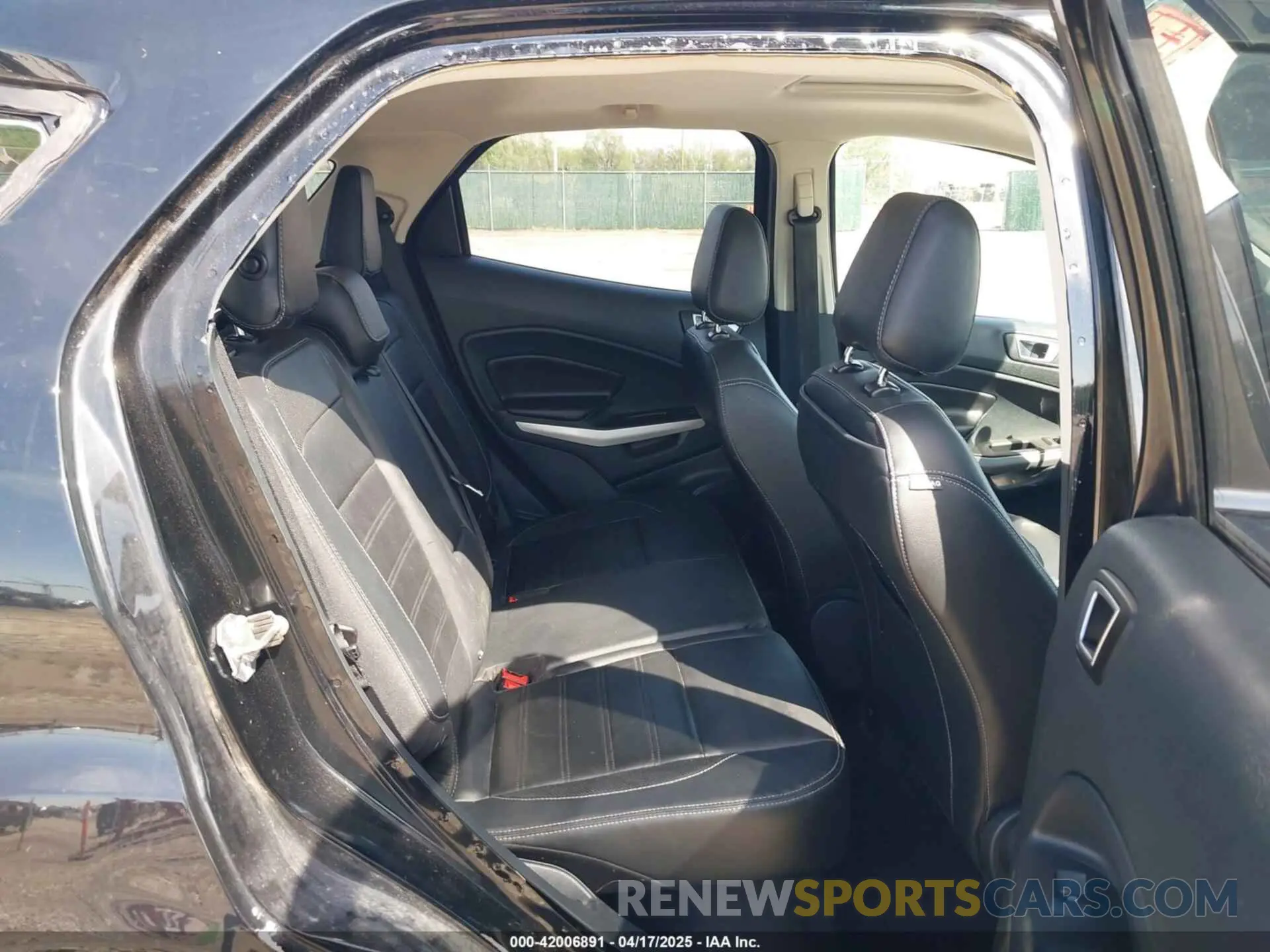 8 Photograph of a damaged car MAJ3S2KE8LC327685 FORD ECOSPORT 2020