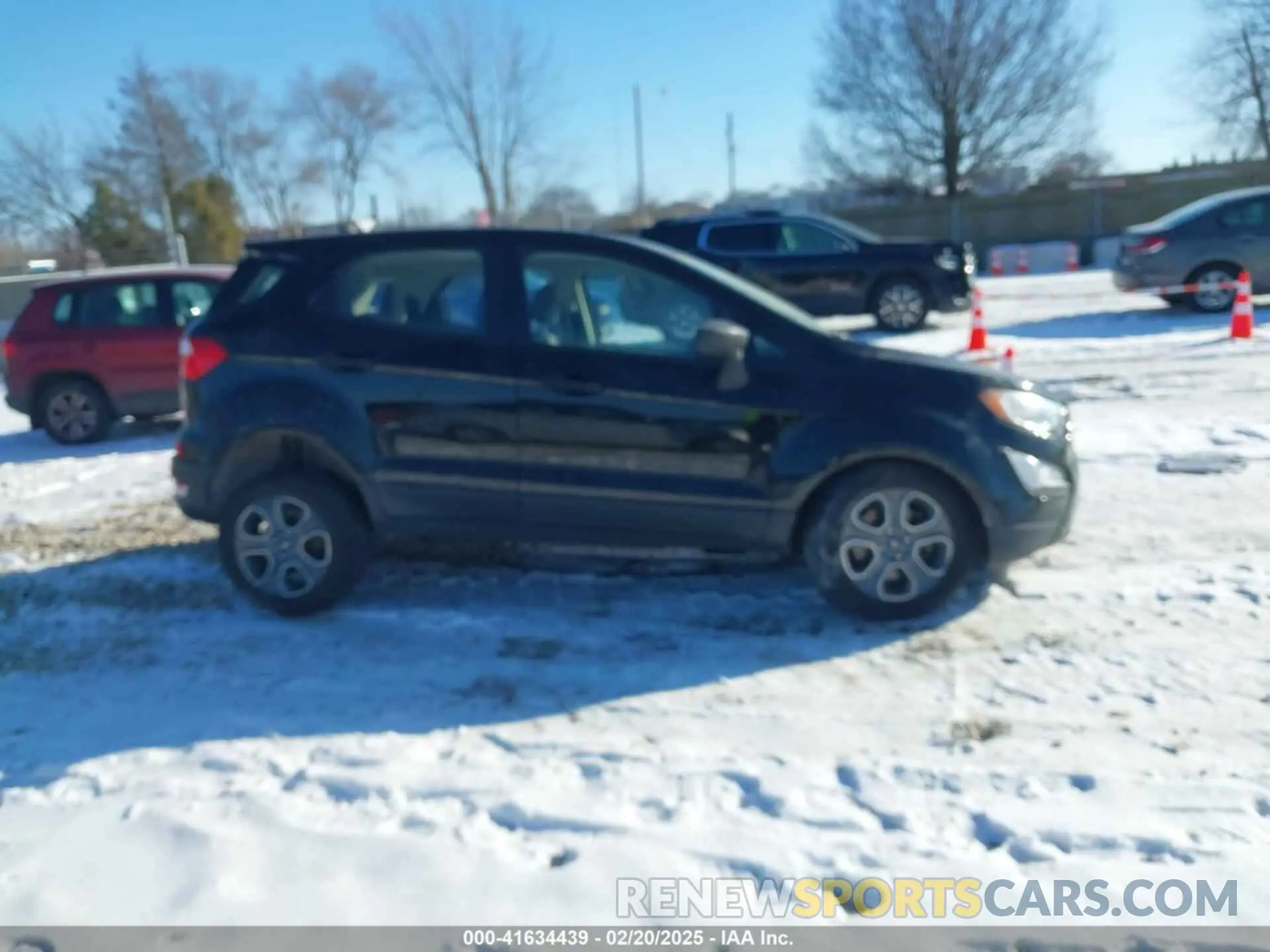 13 Photograph of a damaged car MAJ6S3FL1LC345277 FORD ECOSPORT 2020
