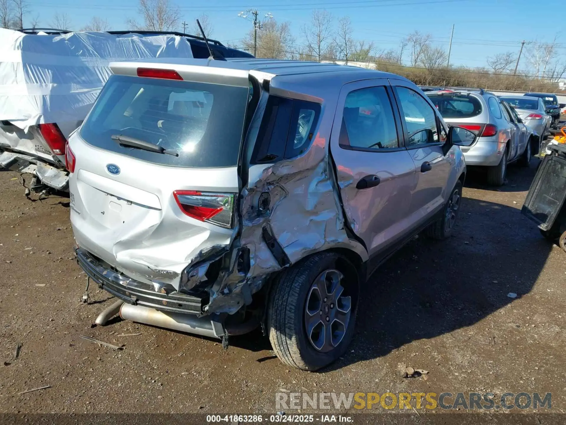 4 Photograph of a damaged car MAJ6S3FL3LC313897 FORD ECOSPORT 2020