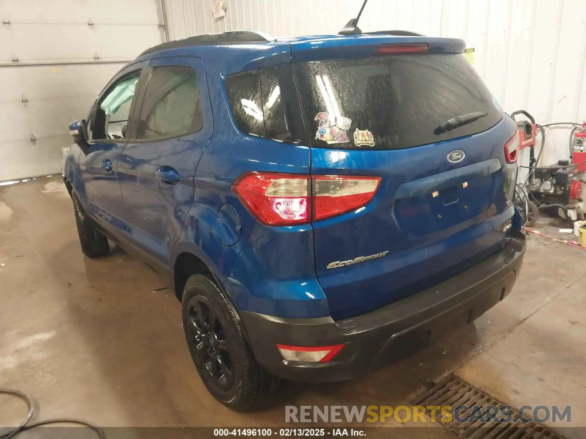 3 Photograph of a damaged car MAJ6S3GL1LC316201 FORD ECOSPORT 2020