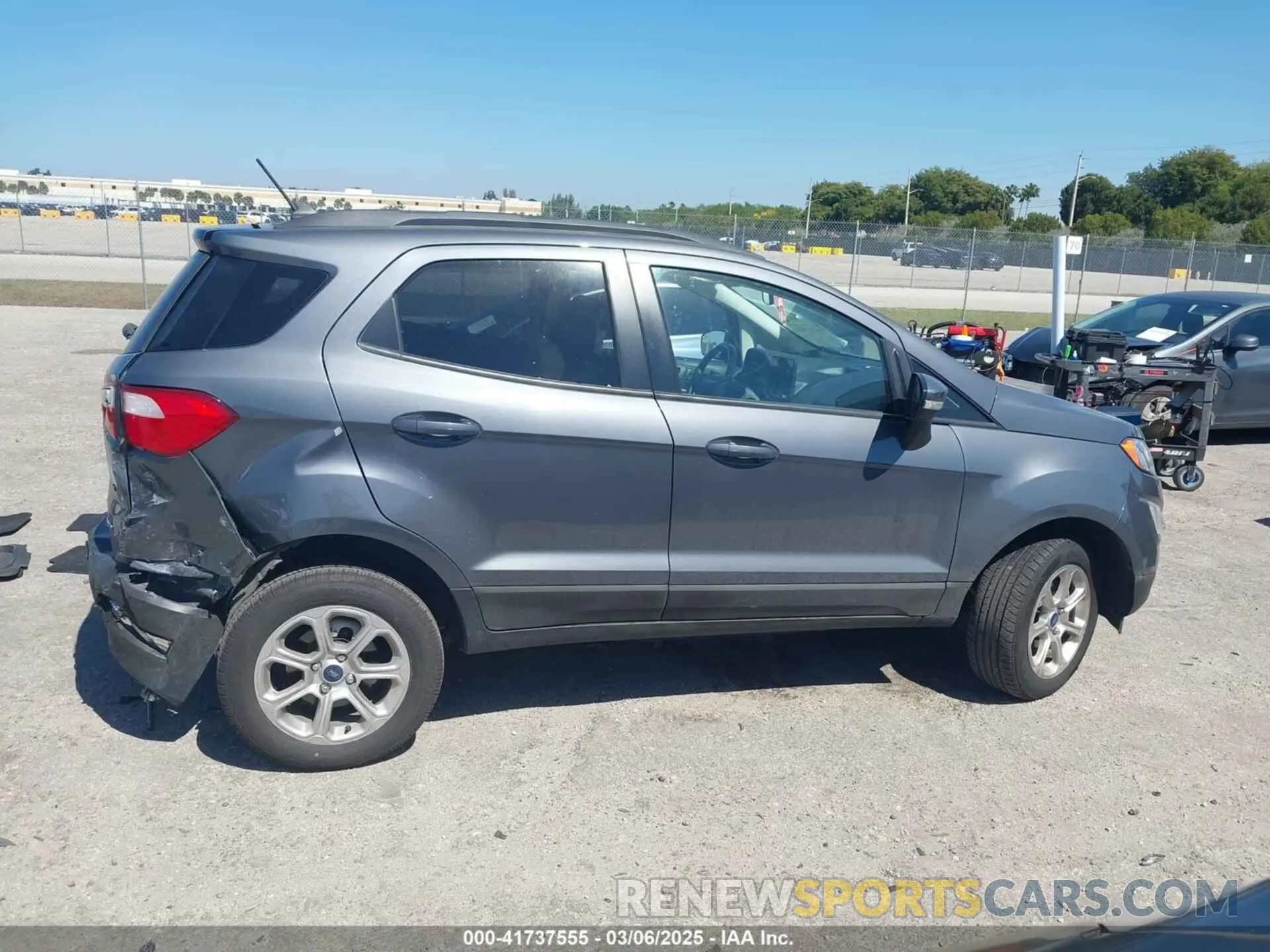 14 Photograph of a damaged car MAJ6S3GL3LC317804 FORD ECOSPORT 2020