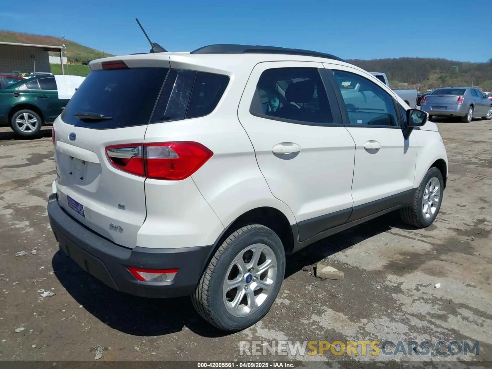 4 Photograph of a damaged car MAJ6S3GL6LC335827 FORD ECOSPORT 2020