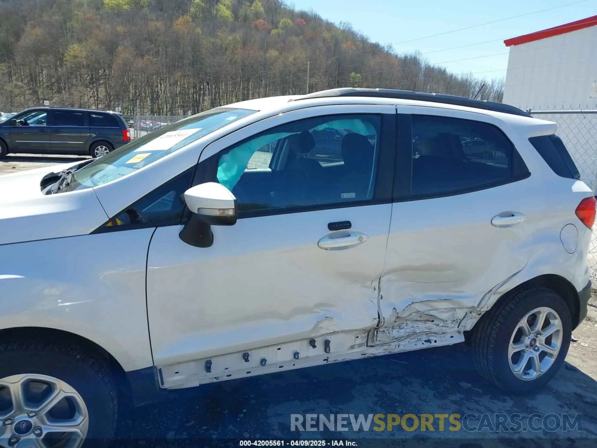 6 Photograph of a damaged car MAJ6S3GL6LC335827 FORD ECOSPORT 2020