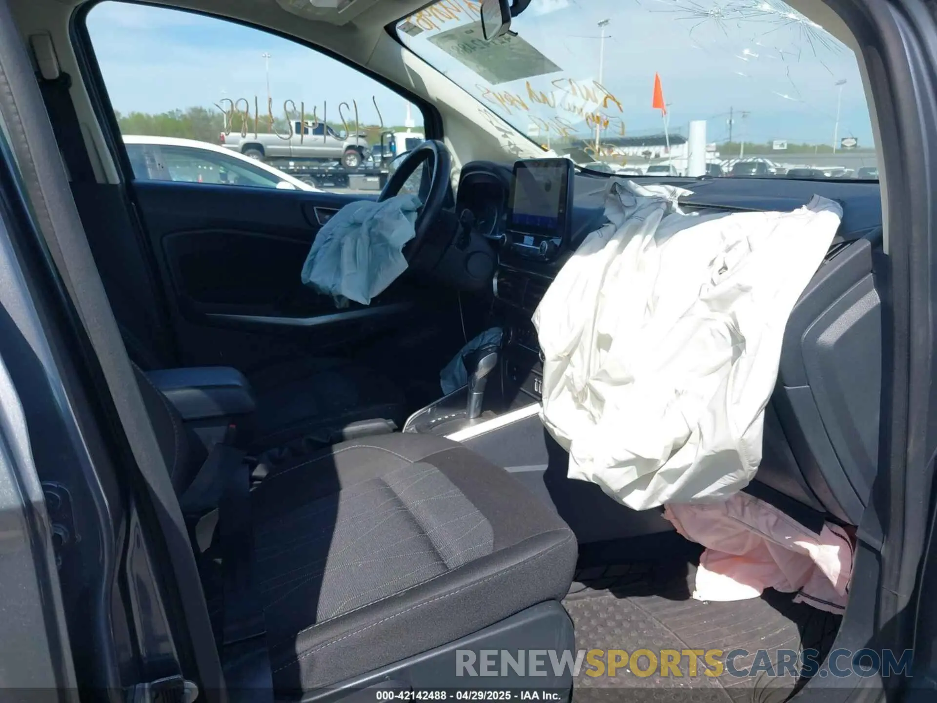 5 Photograph of a damaged car MAJ6S3GL7LC390240 FORD ECOSPORT 2020