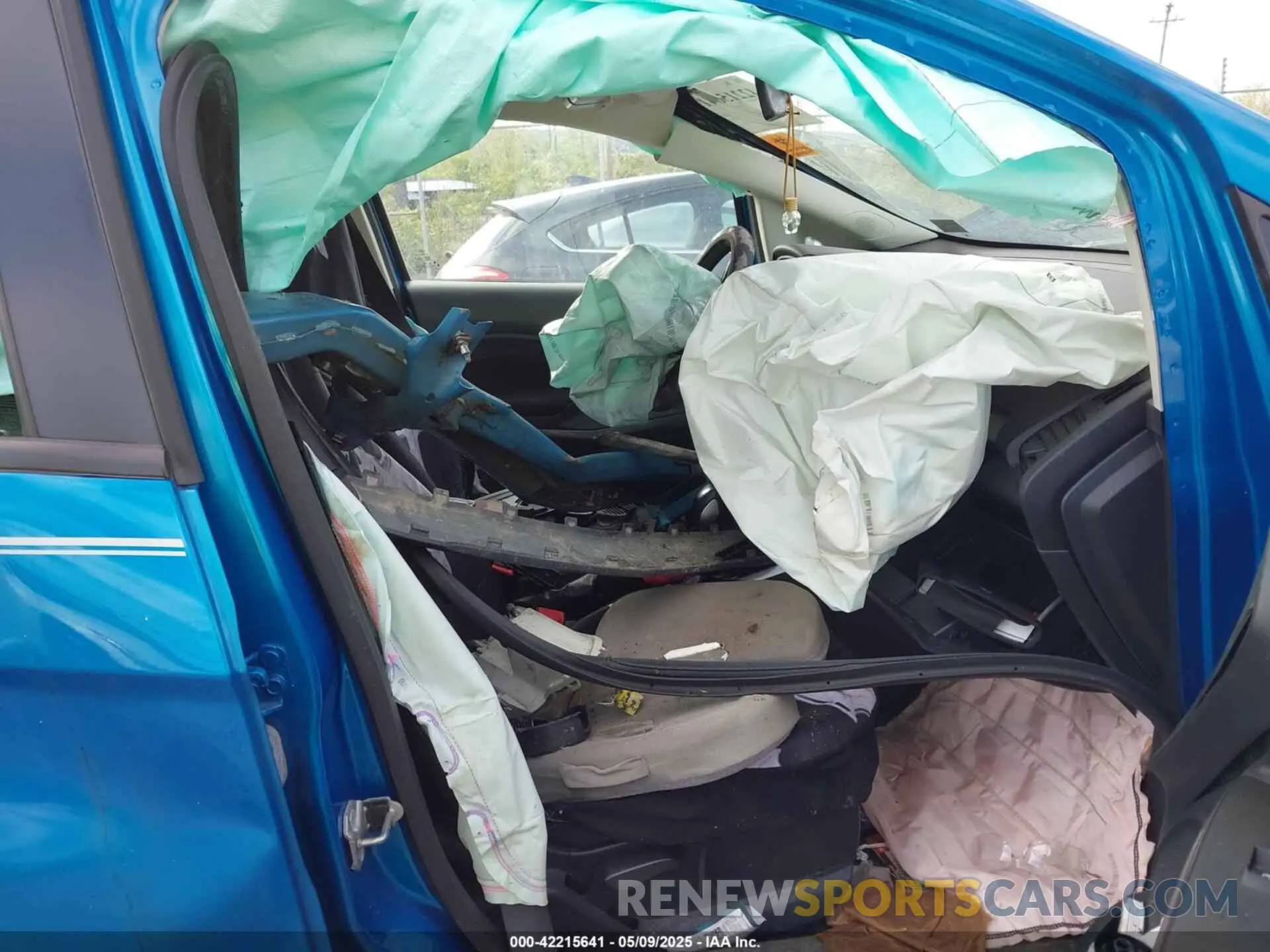 5 Photograph of a damaged car MAJ6S3GL8LC364083 FORD ECOSPORT 2020