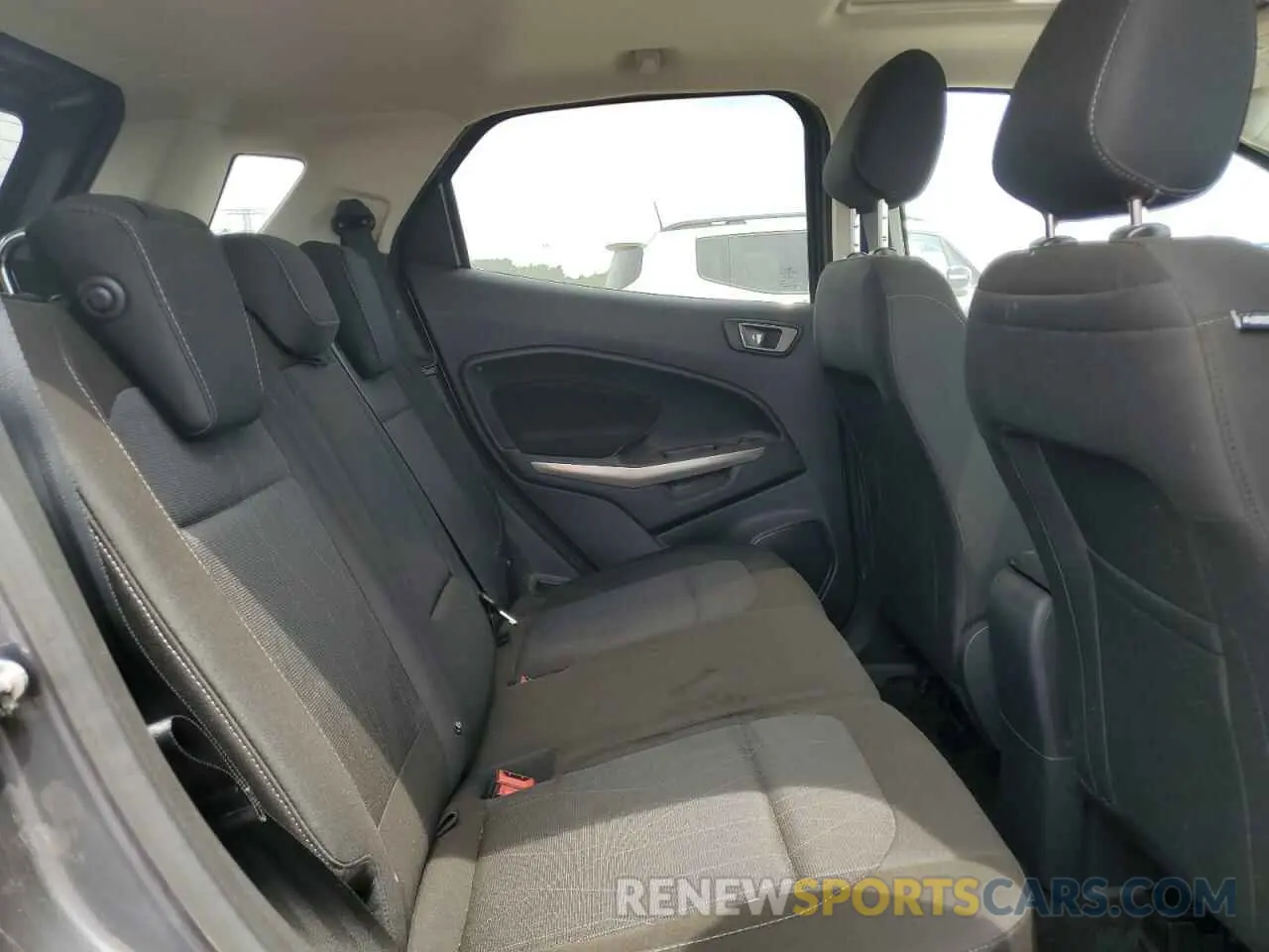 10 Photograph of a damaged car MAJ6S3GL8LC384785 FORD ECOSPORT 2020