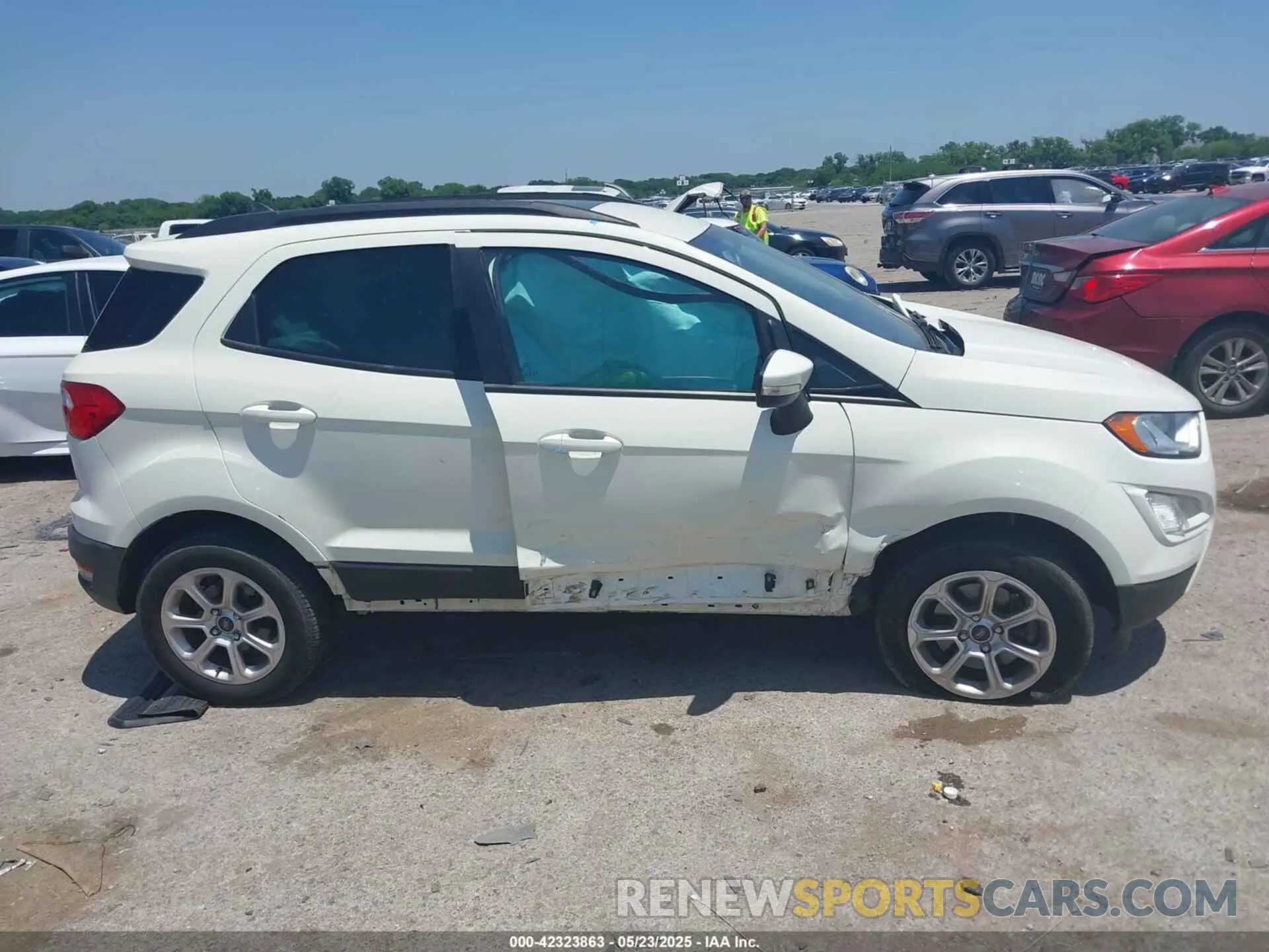13 Photograph of a damaged car MAJ6S3GLXLC344921 FORD ECOSPORT 2020