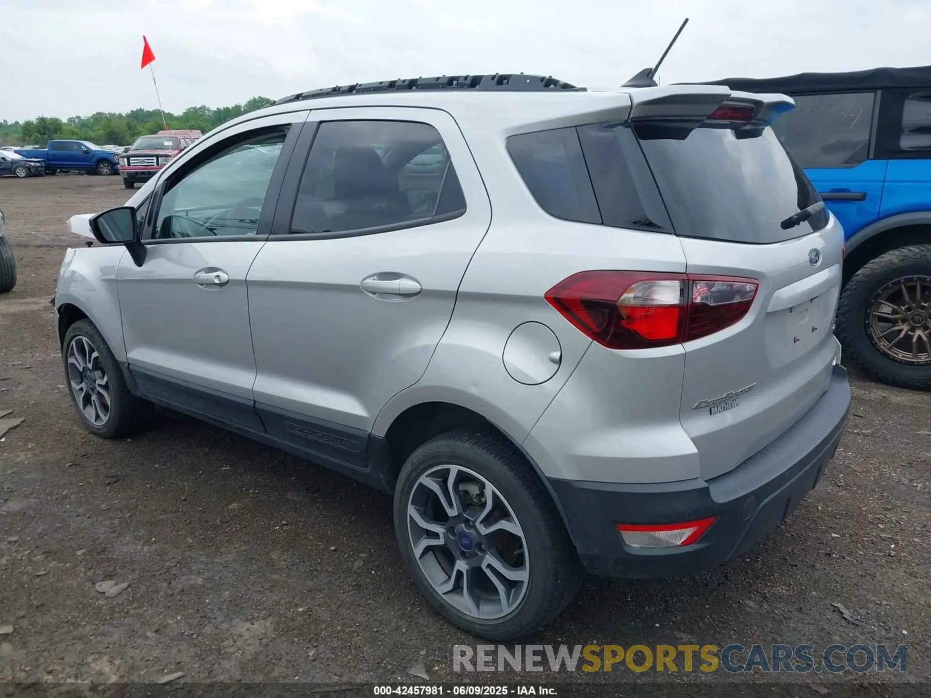 3 Photograph of a damaged car MAJ6S3JL4LC314466 FORD ECOSPORT 2020