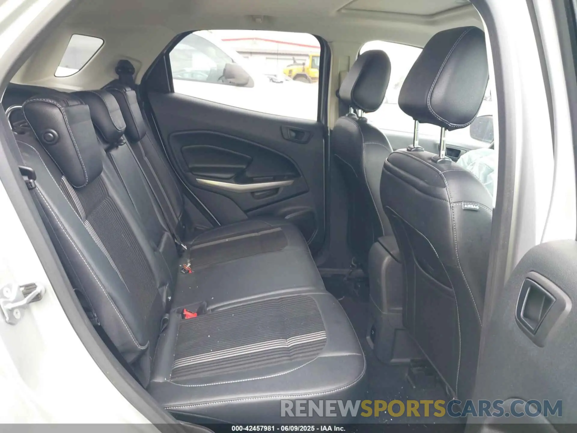 8 Photograph of a damaged car MAJ6S3JL4LC314466 FORD ECOSPORT 2020