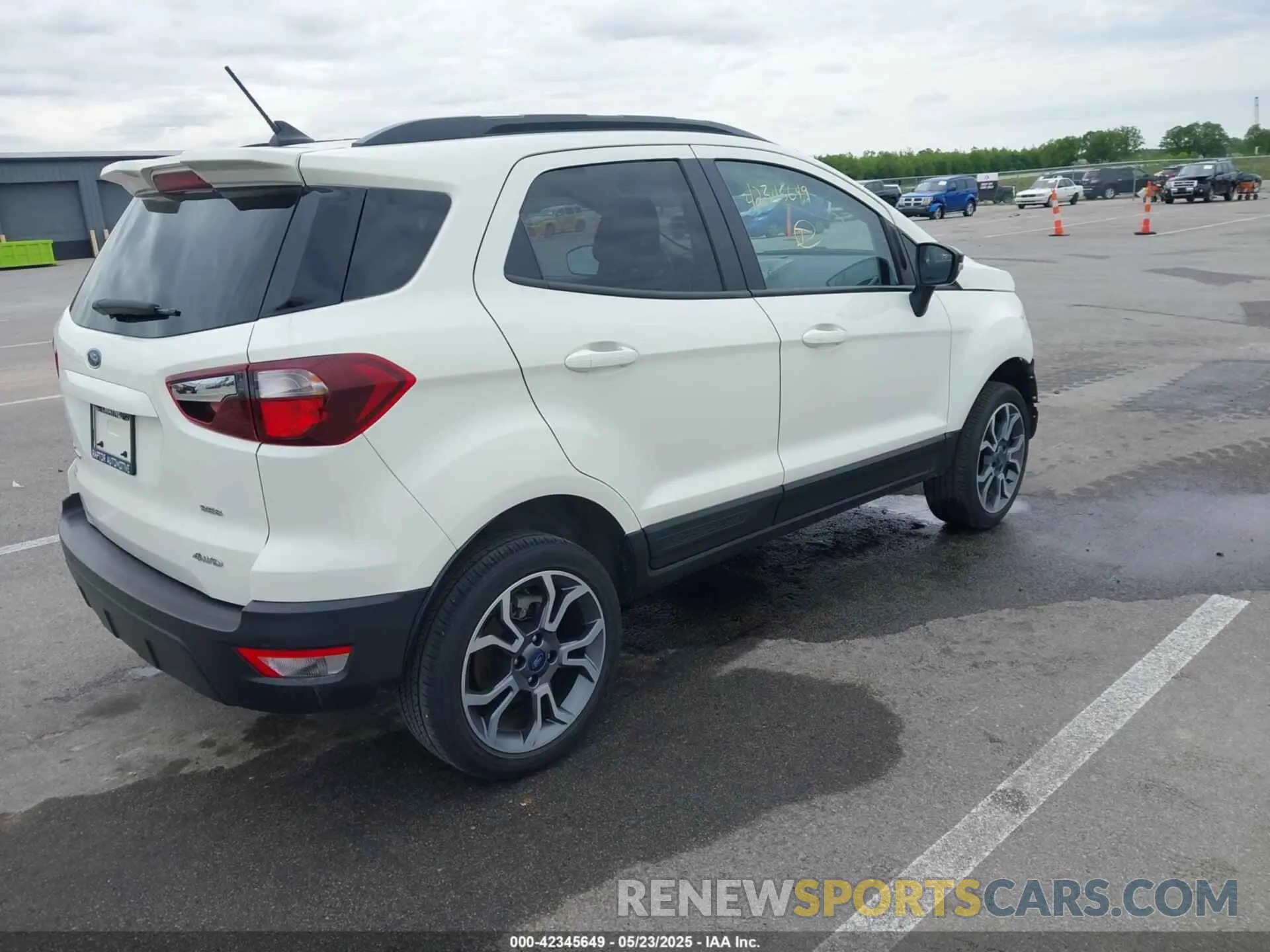 4 Photograph of a damaged car MAJ6S3JL6LC392330 FORD ECOSPORT 2020