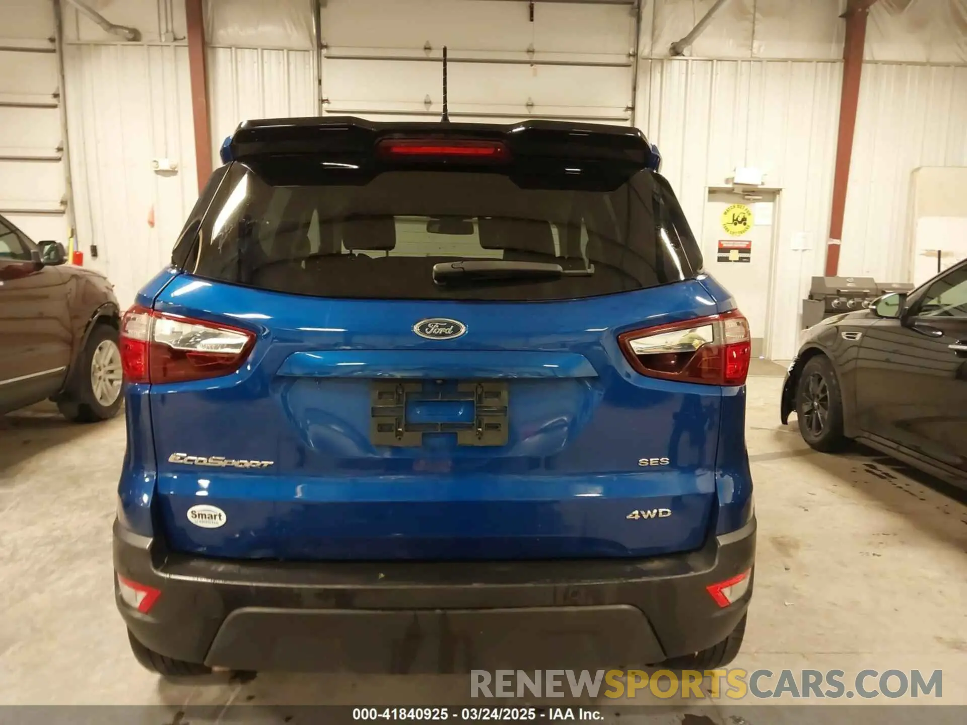 17 Photograph of a damaged car MAJ6S3JL8LC321615 FORD ECOSPORT 2020