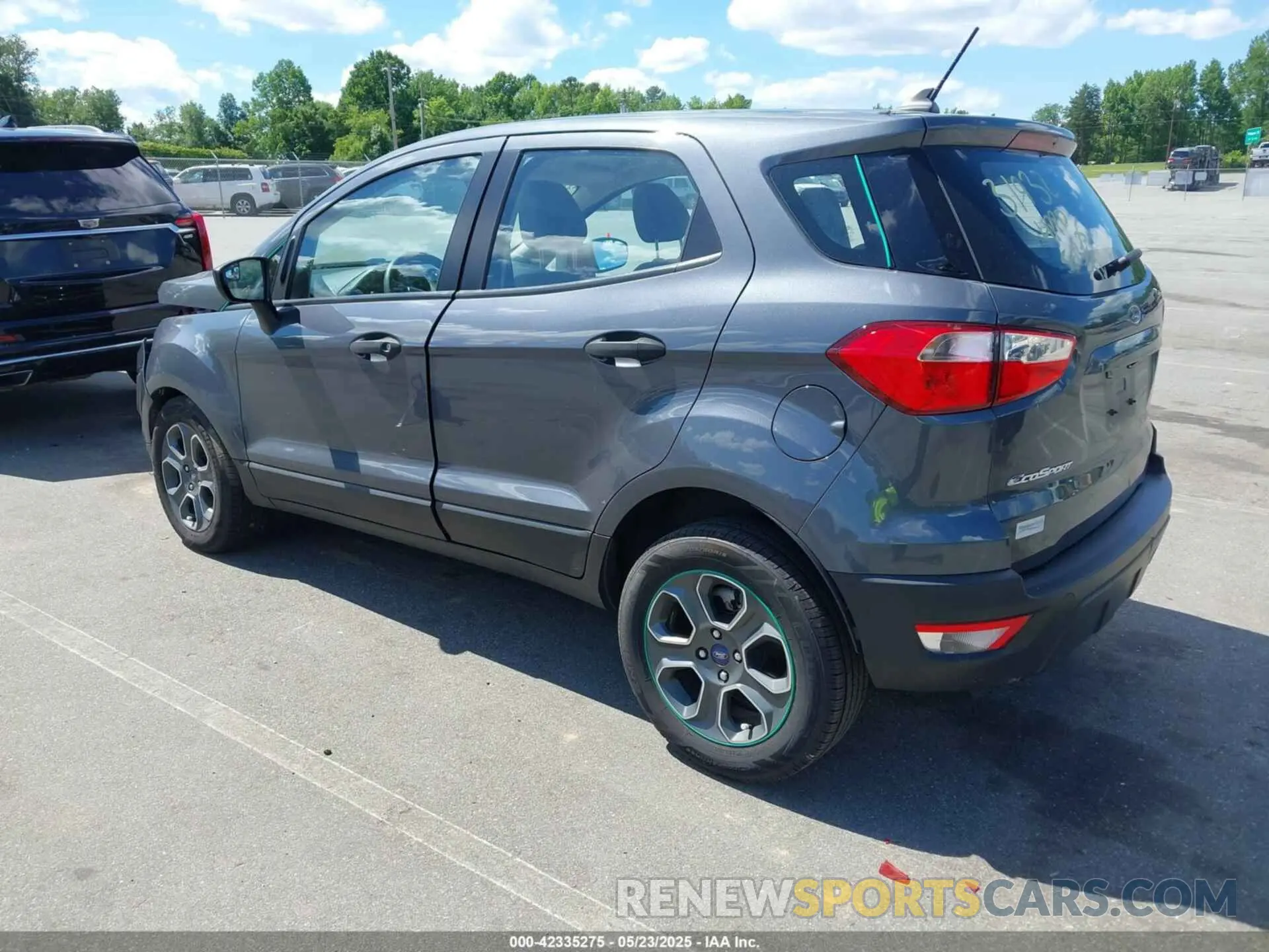 3 Photograph of a damaged car MAJ3S2FE4MC441940 FORD ECOSPORT 2021