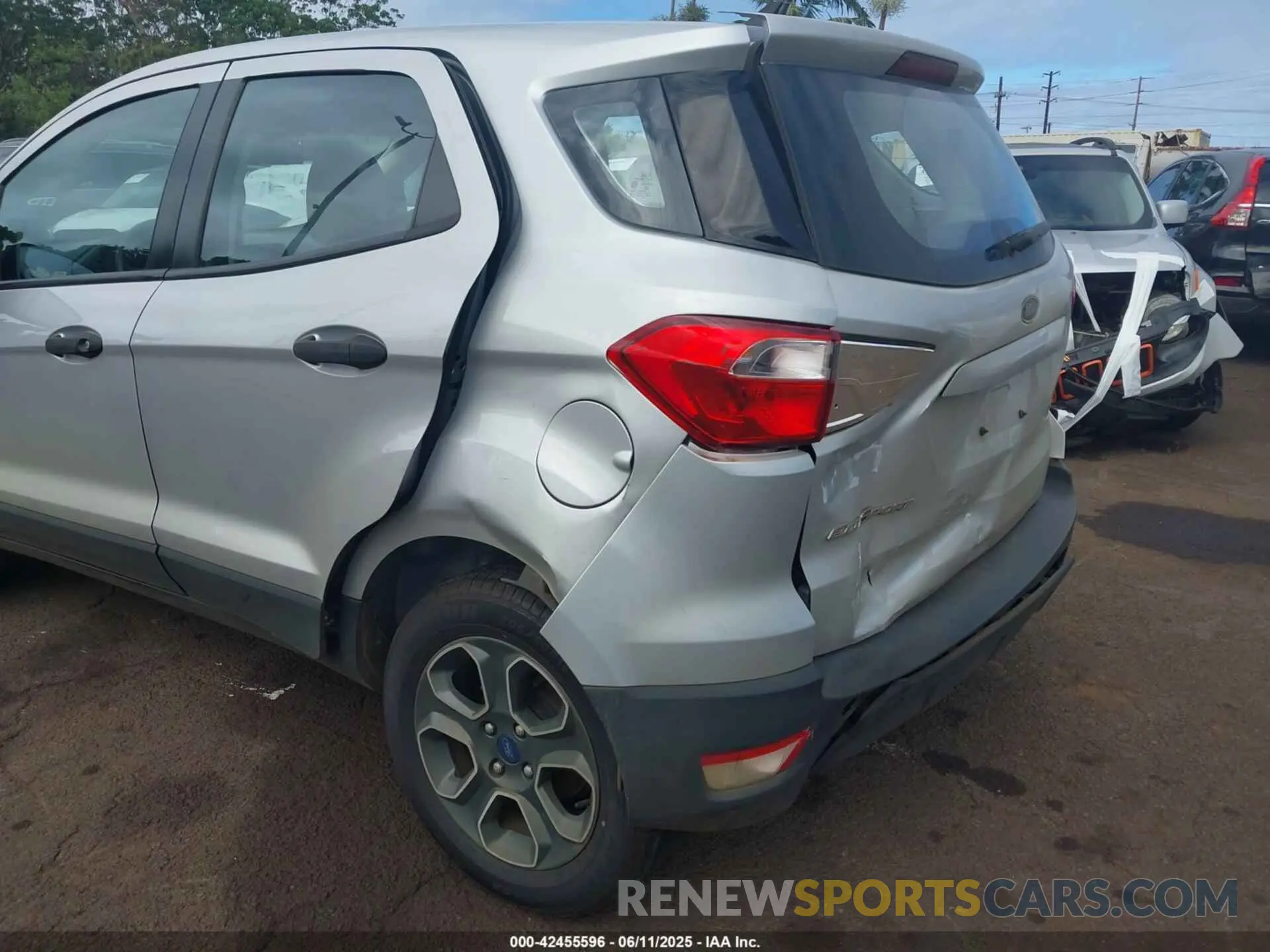 17 Photograph of a damaged car MAJ3S2FE4MC455336 FORD ECOSPORT 2021