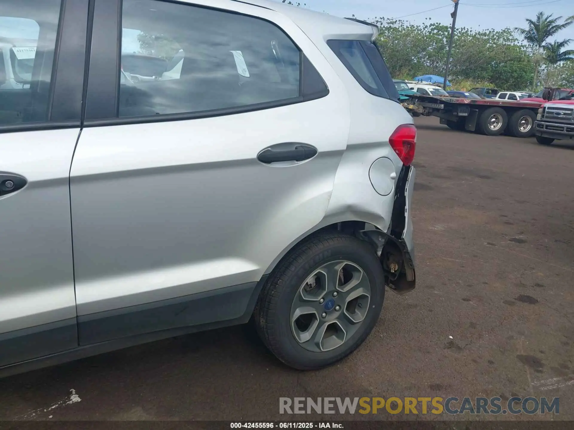 21 Photograph of a damaged car MAJ3S2FE4MC455336 FORD ECOSPORT 2021