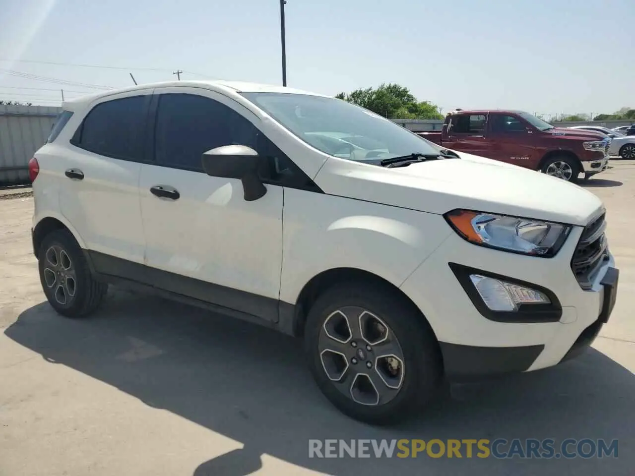 4 Photograph of a damaged car MAJ3S2FE5MC450517 FORD ECOSPORT 2021