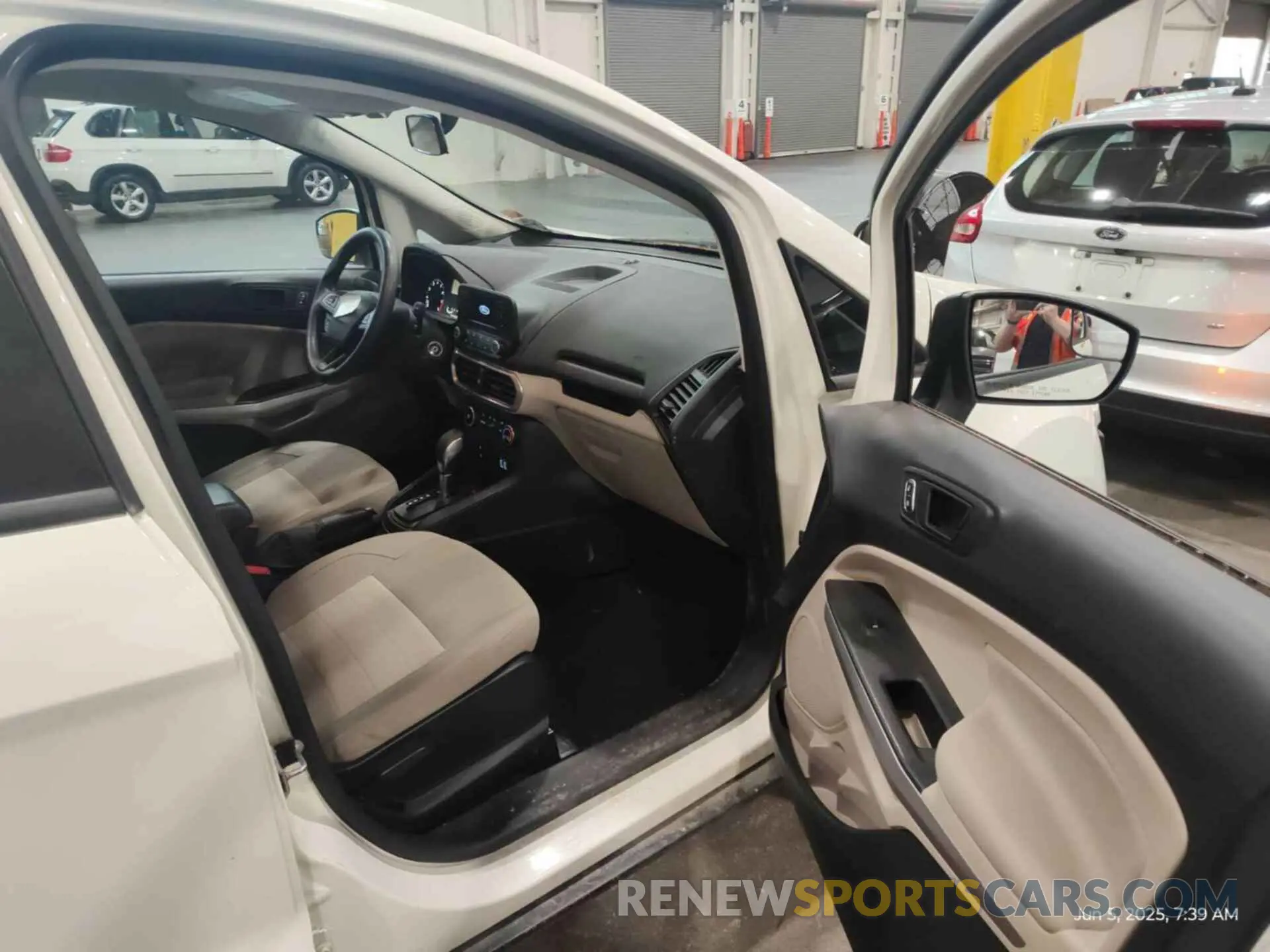 8 Photograph of a damaged car MAJ3S2FE6MC443592 FORD ECOSPORT 2021