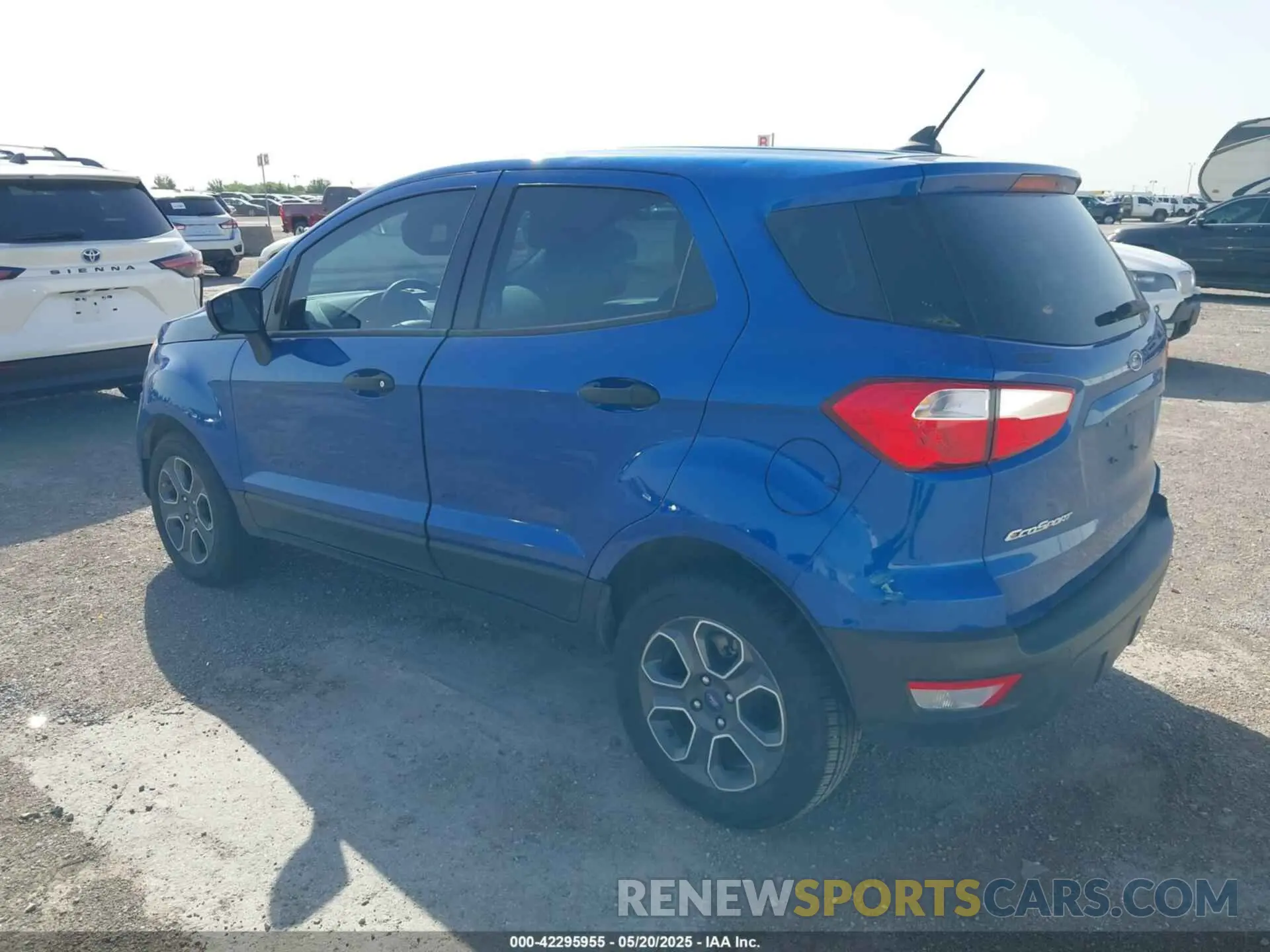 3 Photograph of a damaged car MAJ3S2FE9MC437818 FORD ECOSPORT 2021