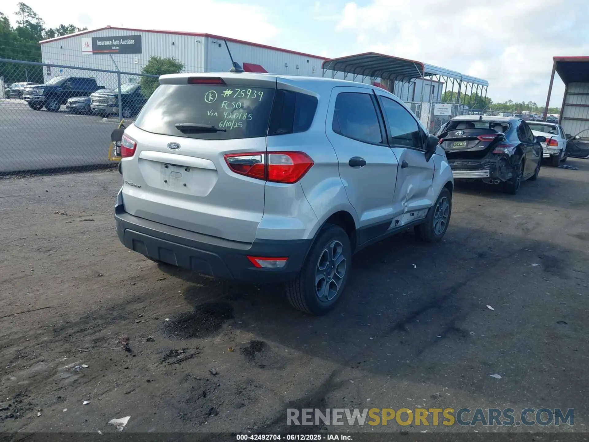 4 Photograph of a damaged car MAJ3S2FEXMC420185 FORD ECOSPORT 2021