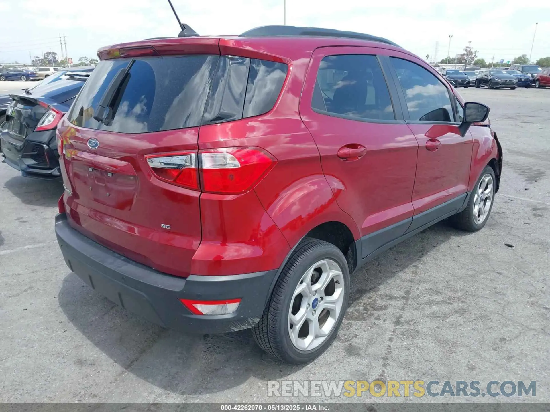 4 Photograph of a damaged car MAJ3S2GE1MC442302 FORD ECOSPORT 2021