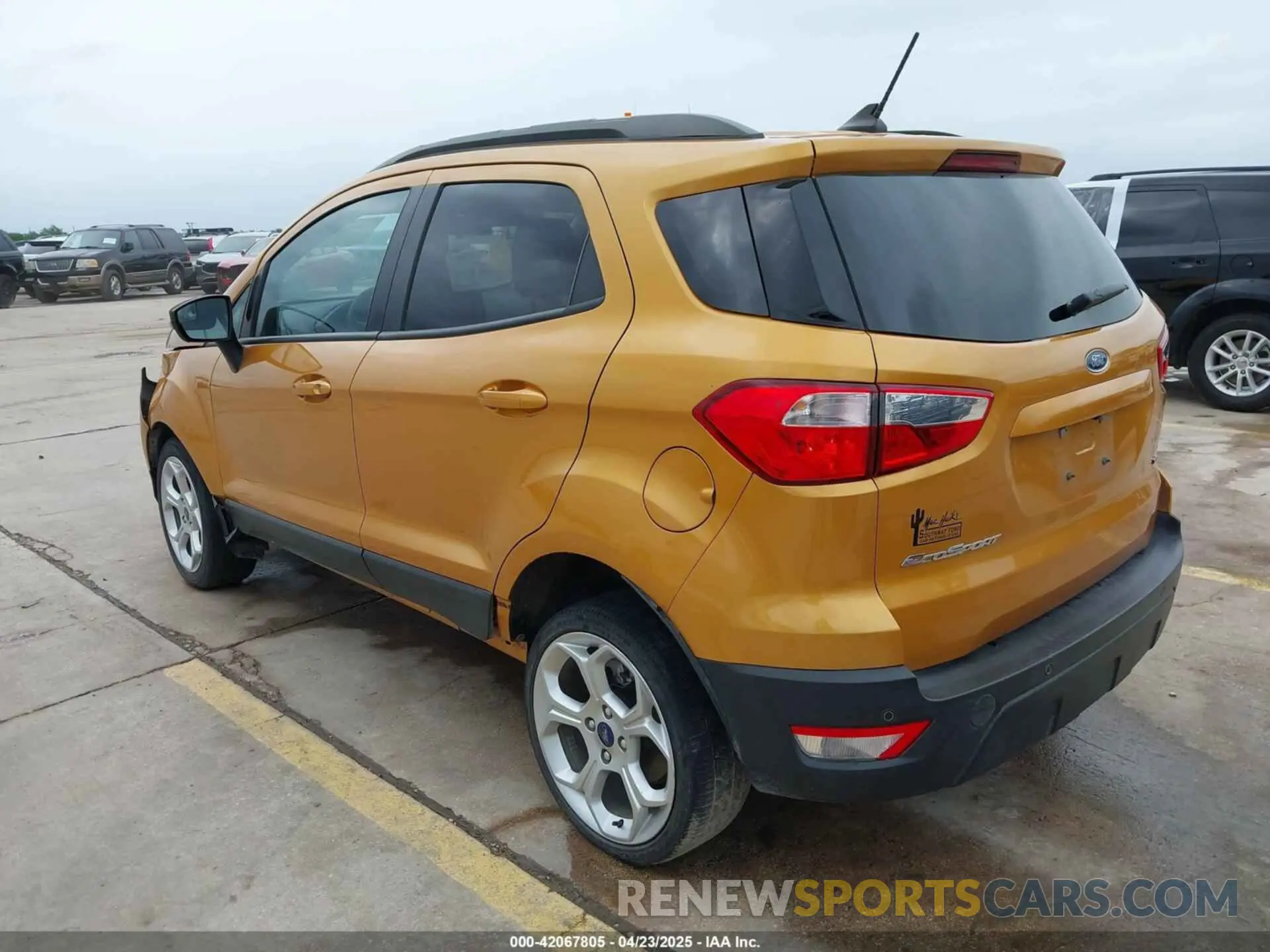 3 Photograph of a damaged car MAJ3S2GE1MC451677 FORD ECOSPORT 2021