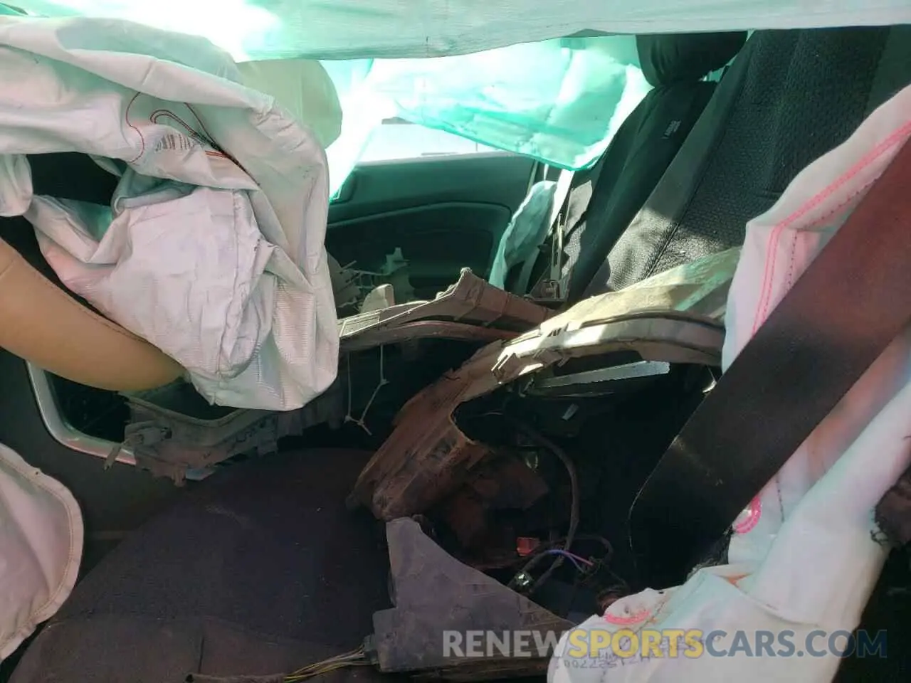 12 Photograph of a damaged car MAJ3S2GE2MC400091 FORD ECOSPORT 2021
