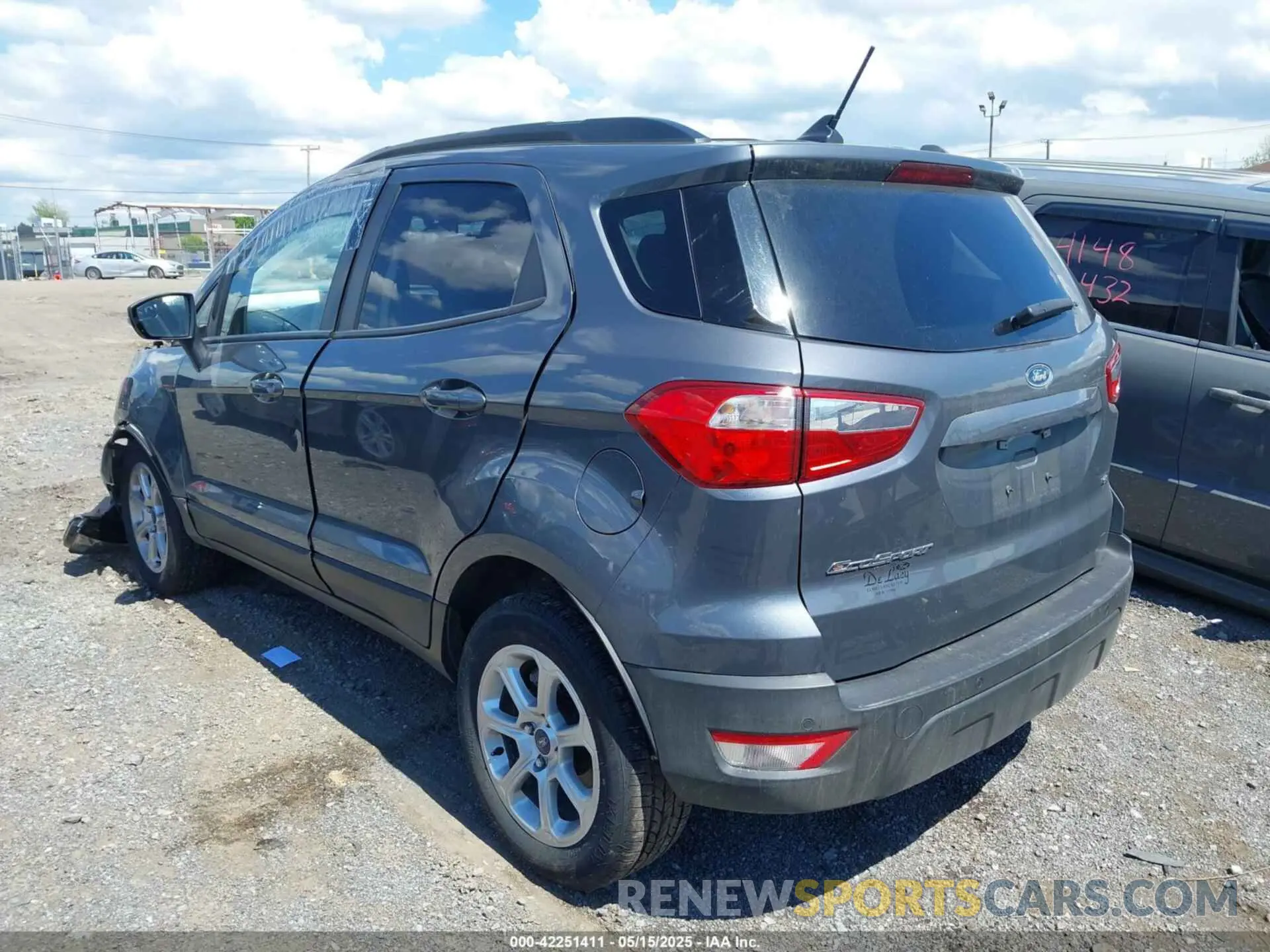 3 Photograph of a damaged car MAJ3S2GE3MC423248 FORD ECOSPORT 2021