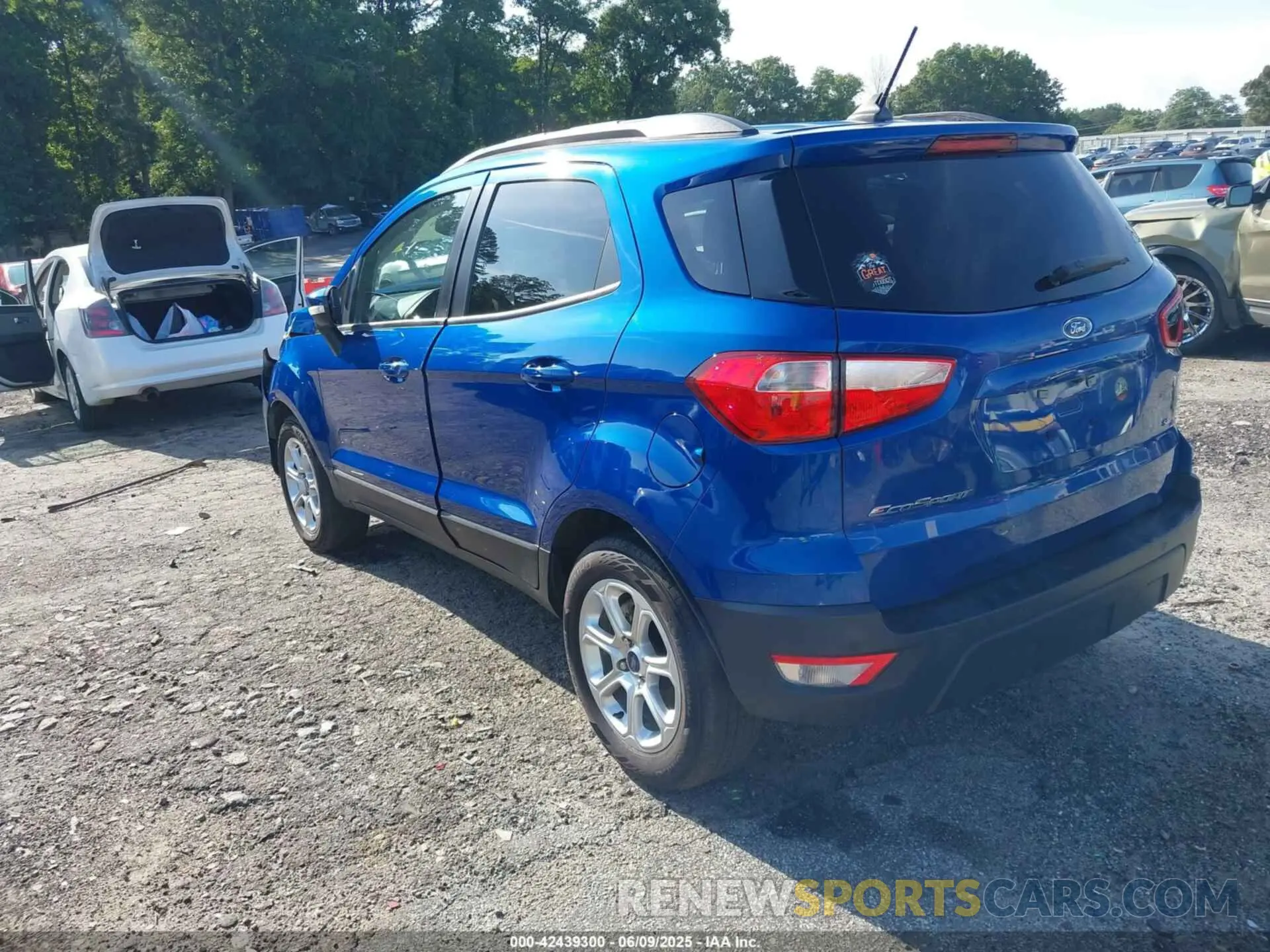 3 Photograph of a damaged car MAJ3S2GE4MC449096 FORD ECOSPORT 2021