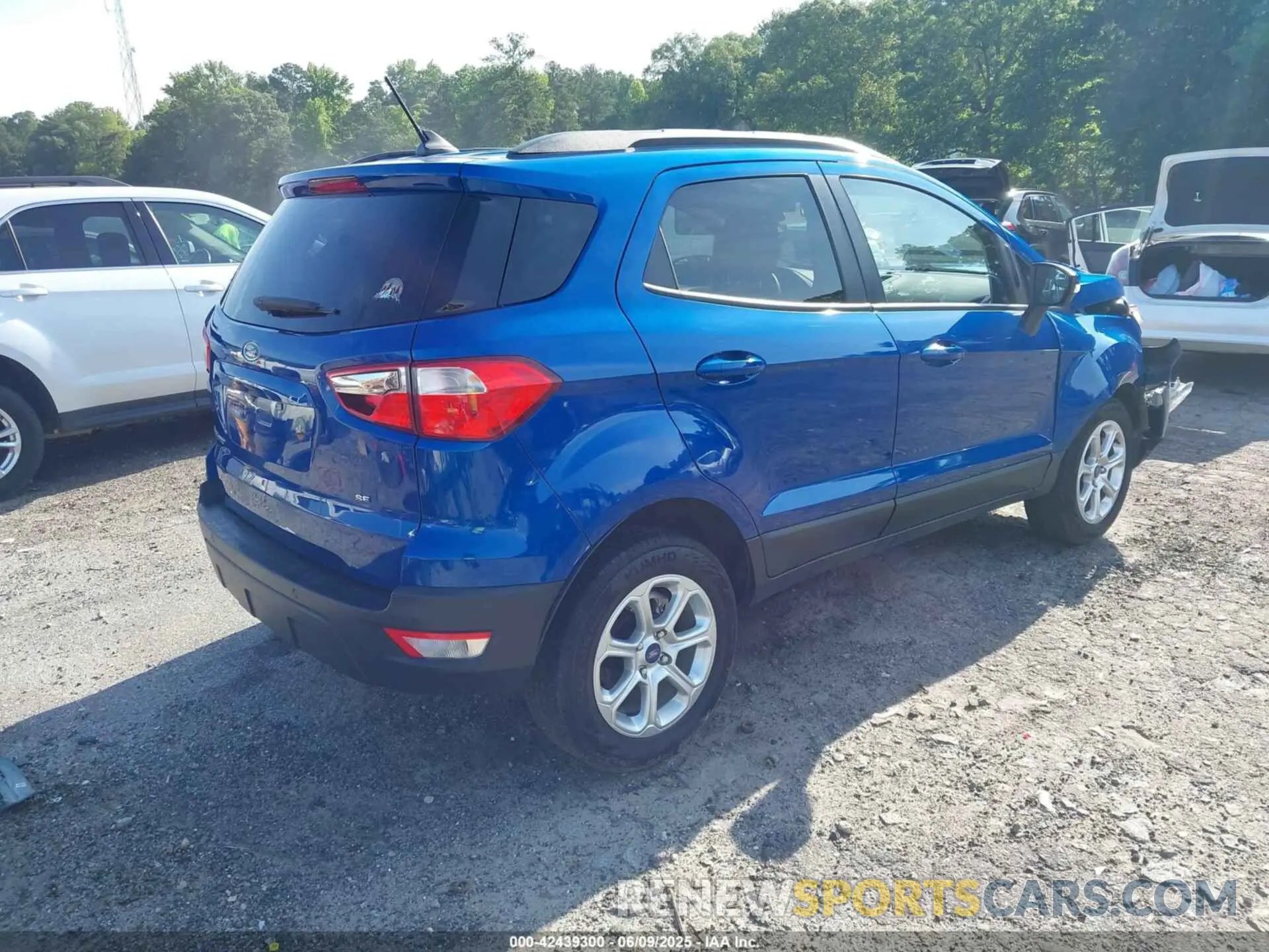 4 Photograph of a damaged car MAJ3S2GE4MC449096 FORD ECOSPORT 2021