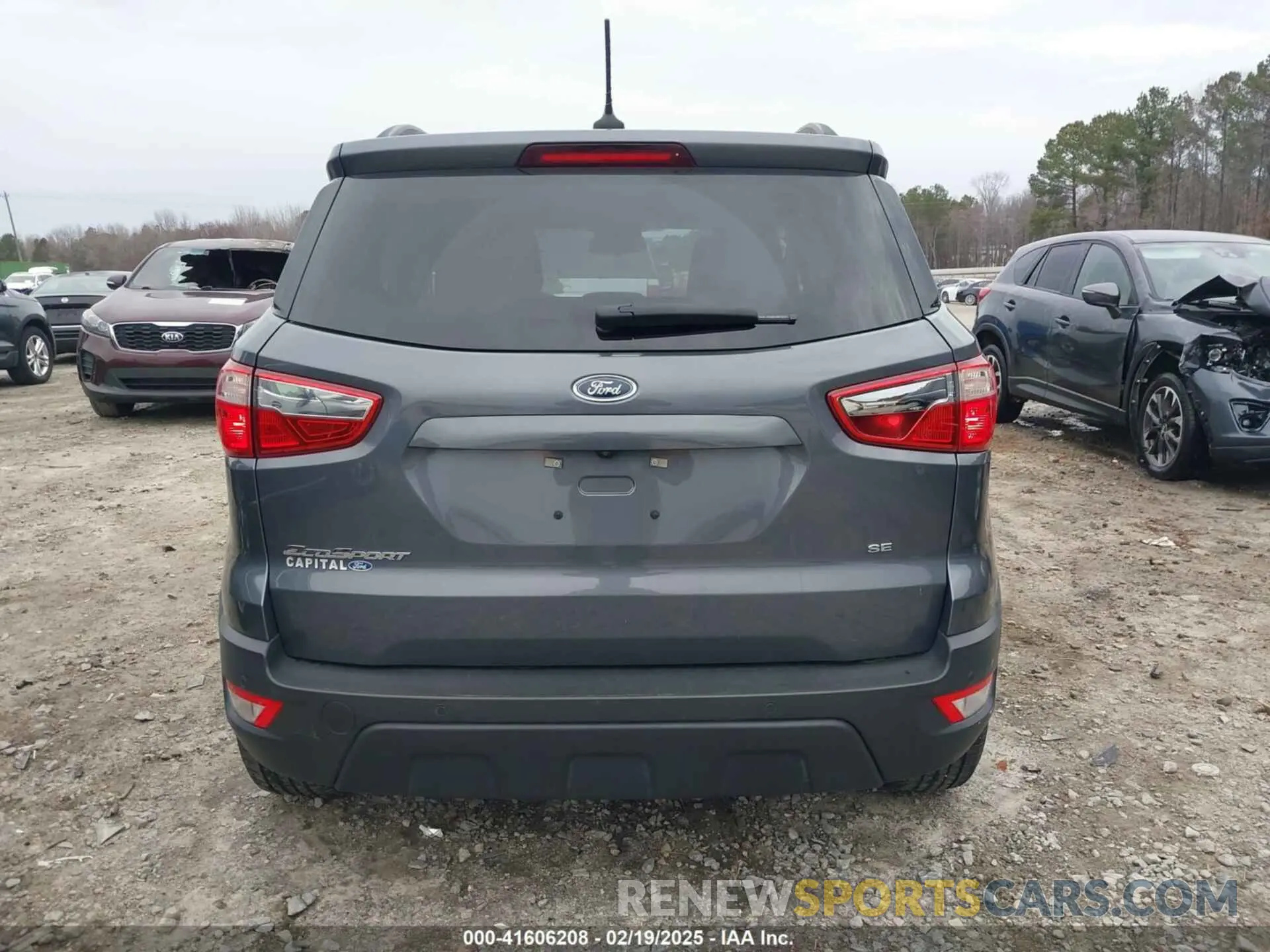 17 Photograph of a damaged car MAJ3S2GE6MC403950 FORD ECOSPORT 2021