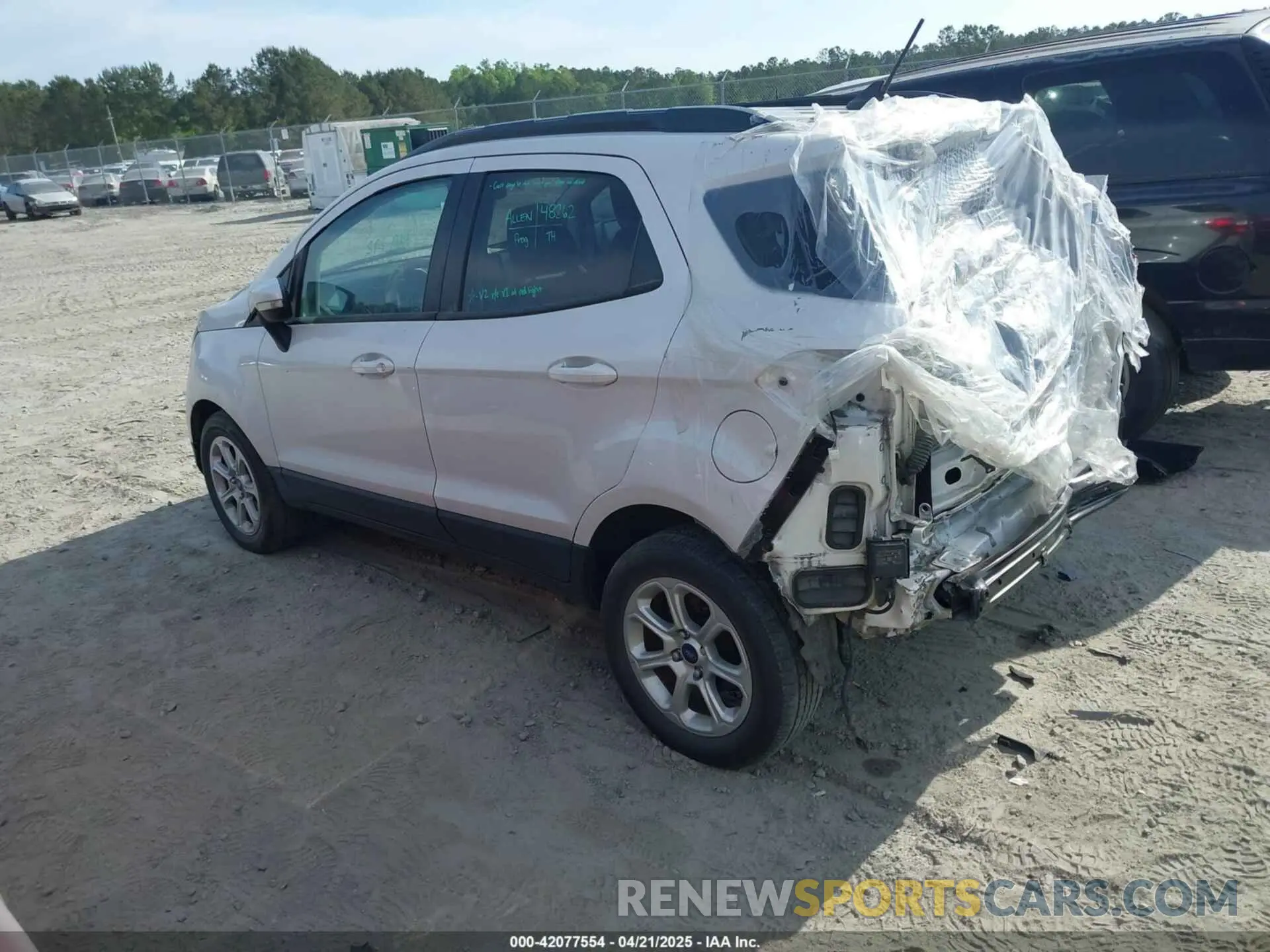 3 Photograph of a damaged car MAJ3S2GE7MC399763 FORD ECOSPORT 2021
