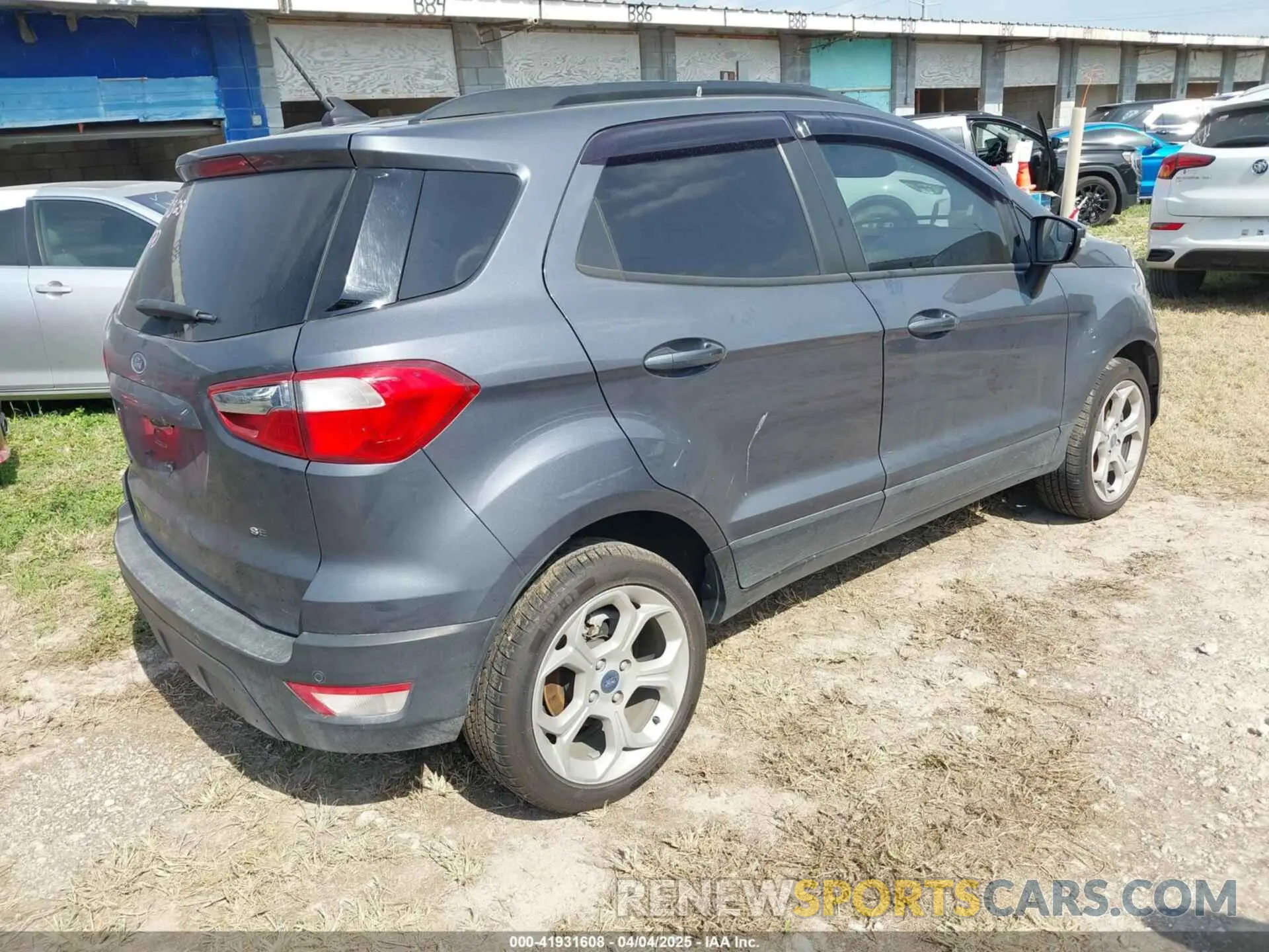4 Photograph of a damaged car MAJ3S2GE8MC451756 FORD ECOSPORT 2021