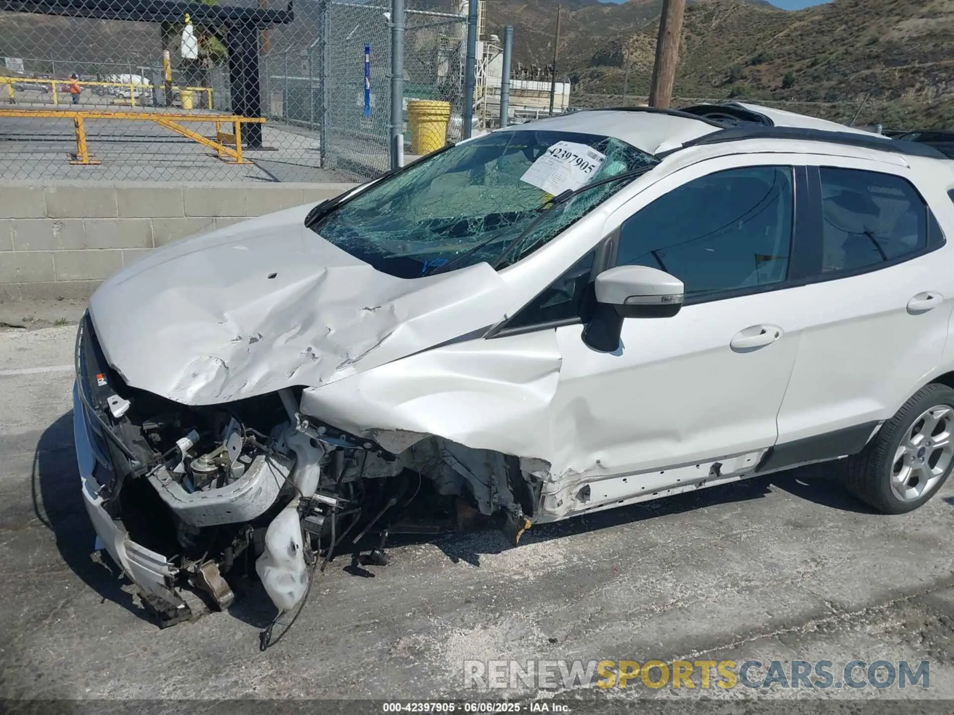 14 Photograph of a damaged car MAJ3S2GEXMC408021 FORD ECOSPORT 2021